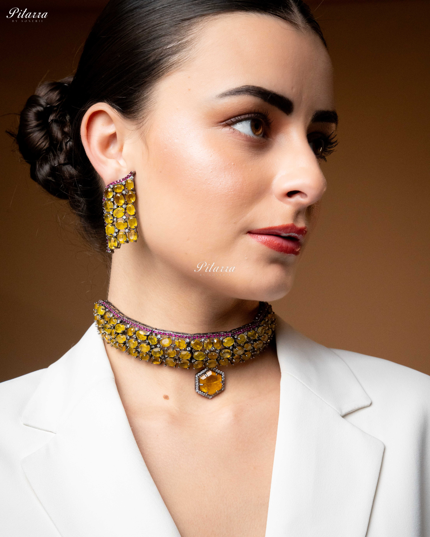 Yellow Stone Purple Lining Crystal Choker Set