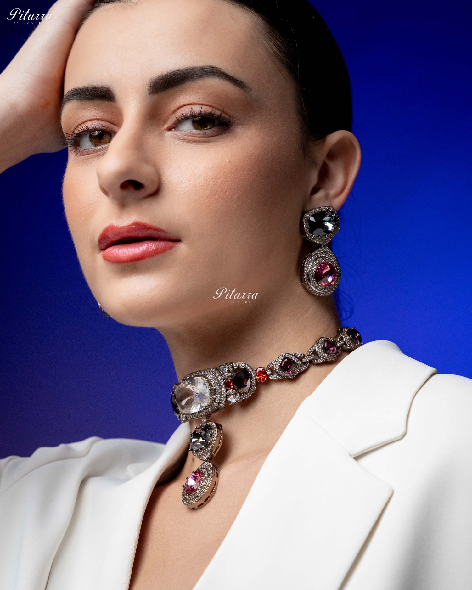 Multicolor Three Stone Crystal Choker Set