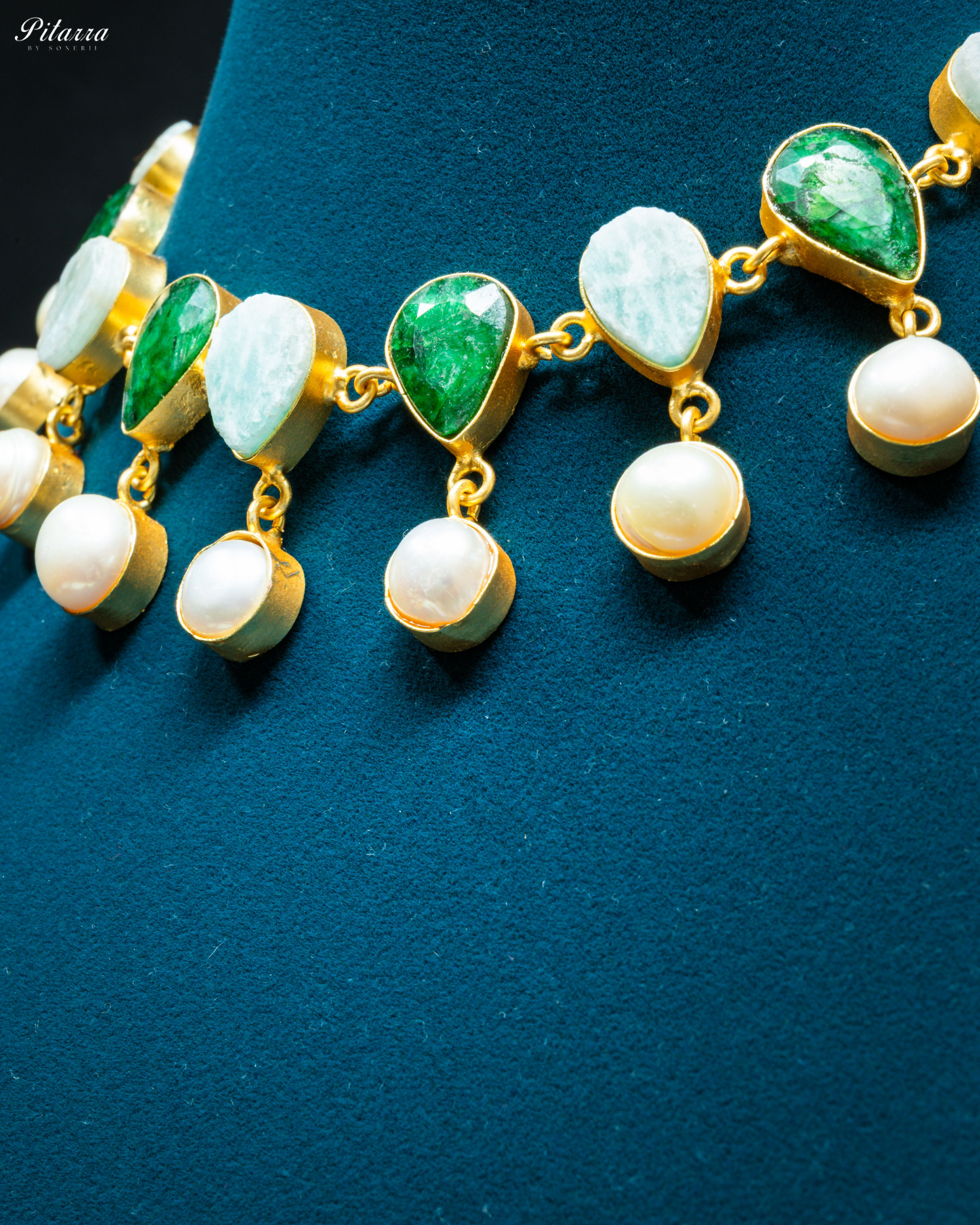 Gold Finish Green Stone Kundan Necklace Set