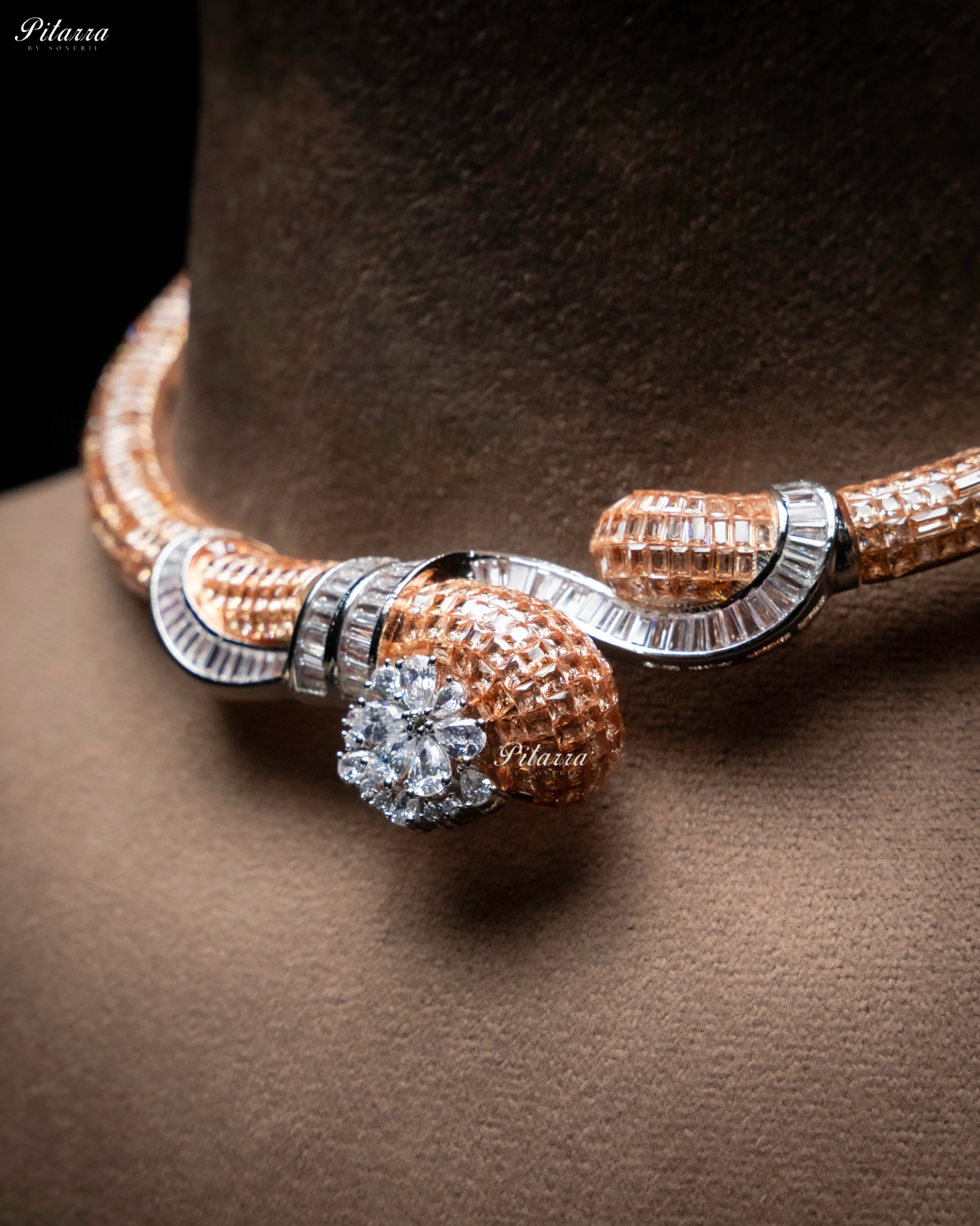 Rose Gold Unique Style Pitarra Crystal Choker Set