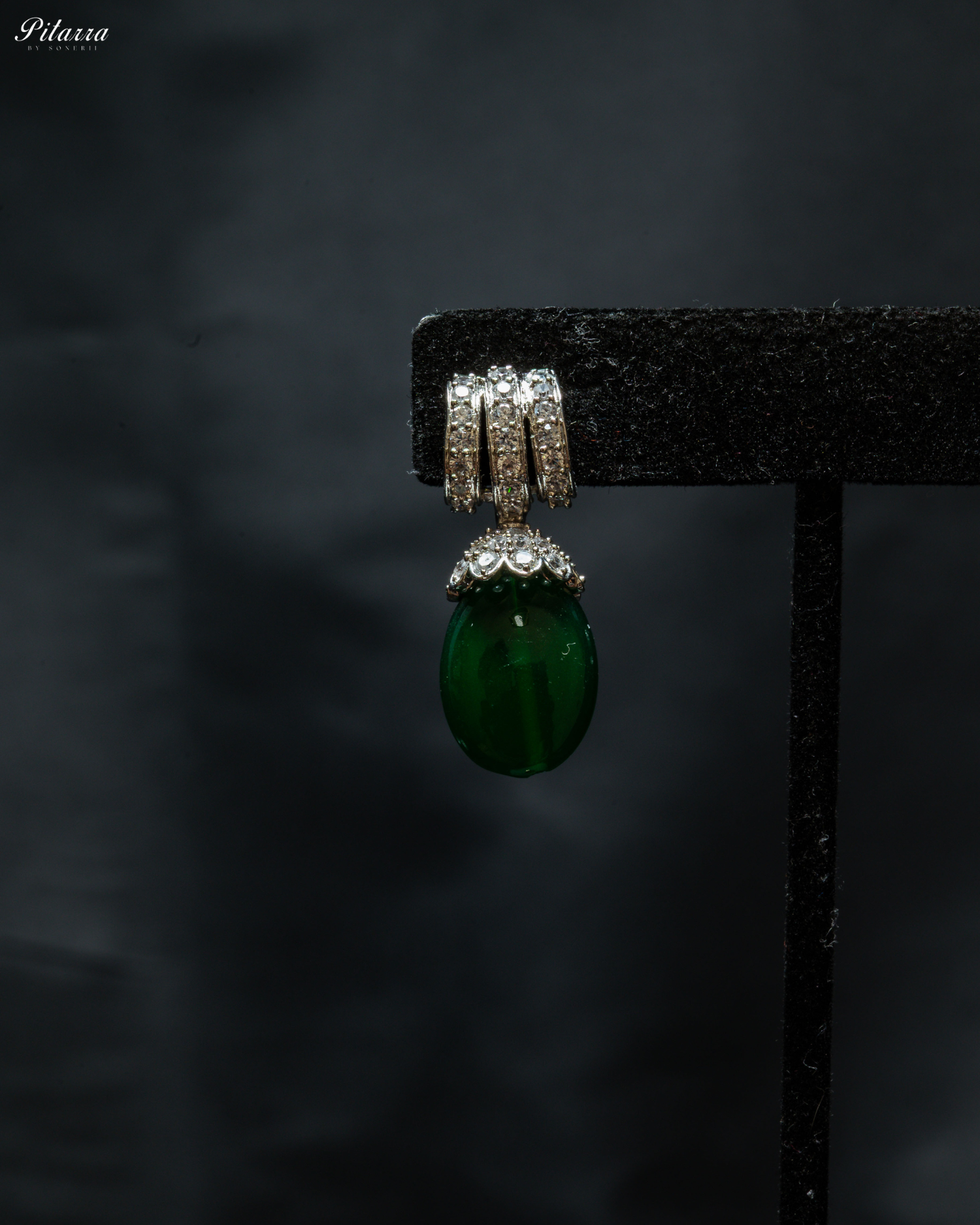 Emerald Green Drop Pearl Necklace Set