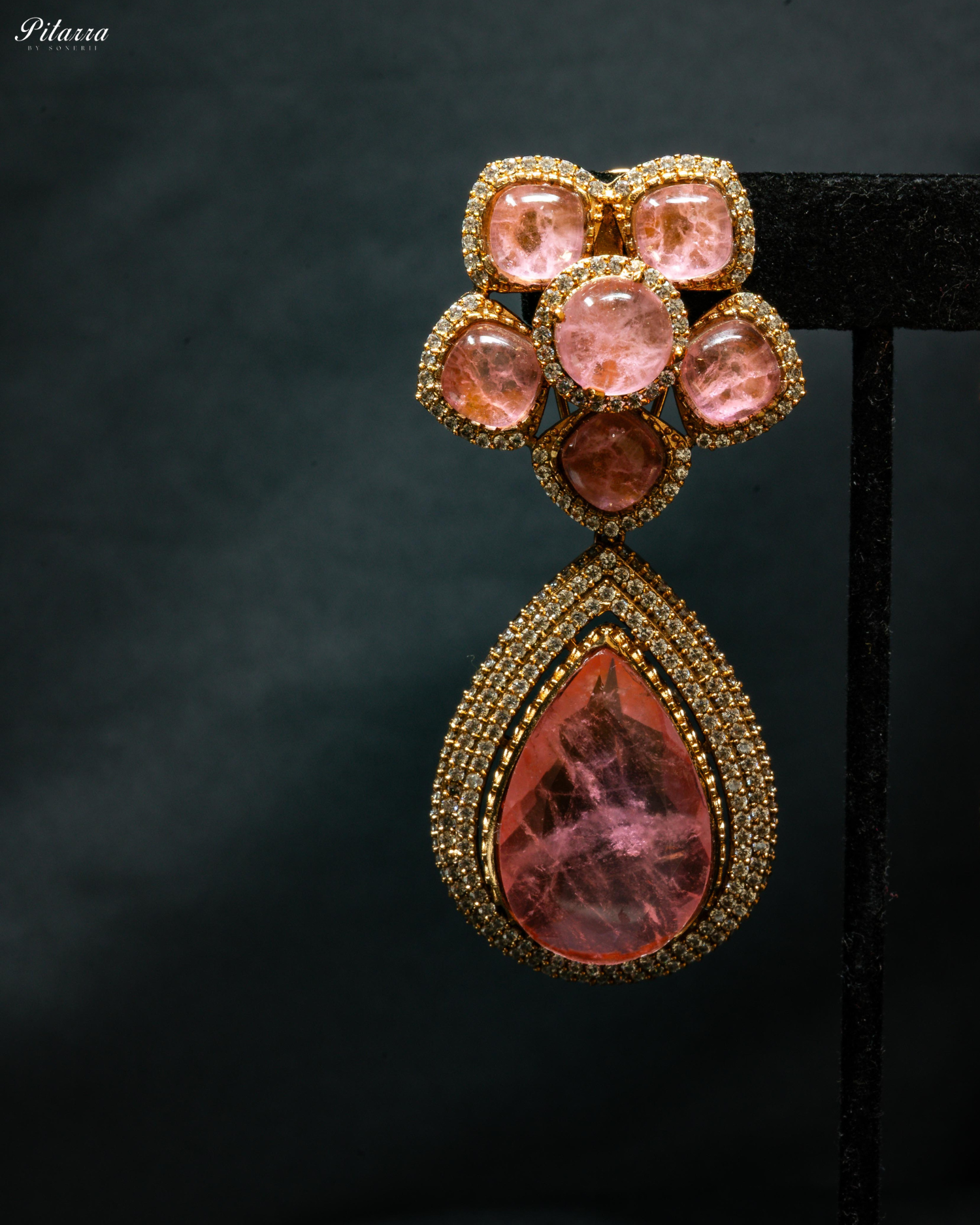 Pink Stone Tear Drop Carved Necklace Set