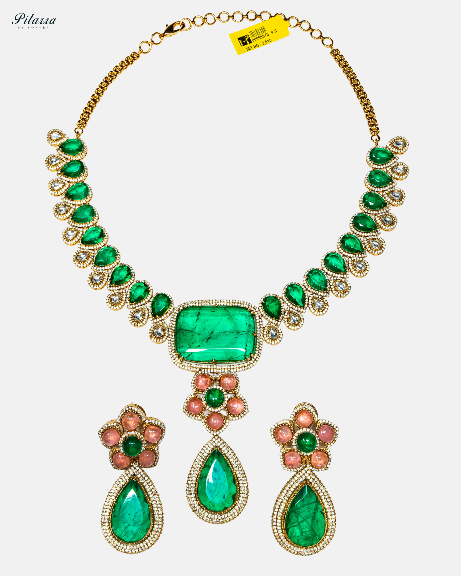 Emerald Stone Tear Drop Carved Necklace Set