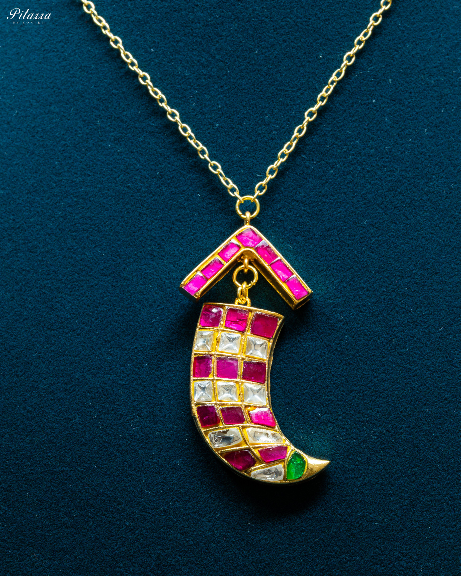 Classic Pink Dagger Chain Kundan Pendant Necklace