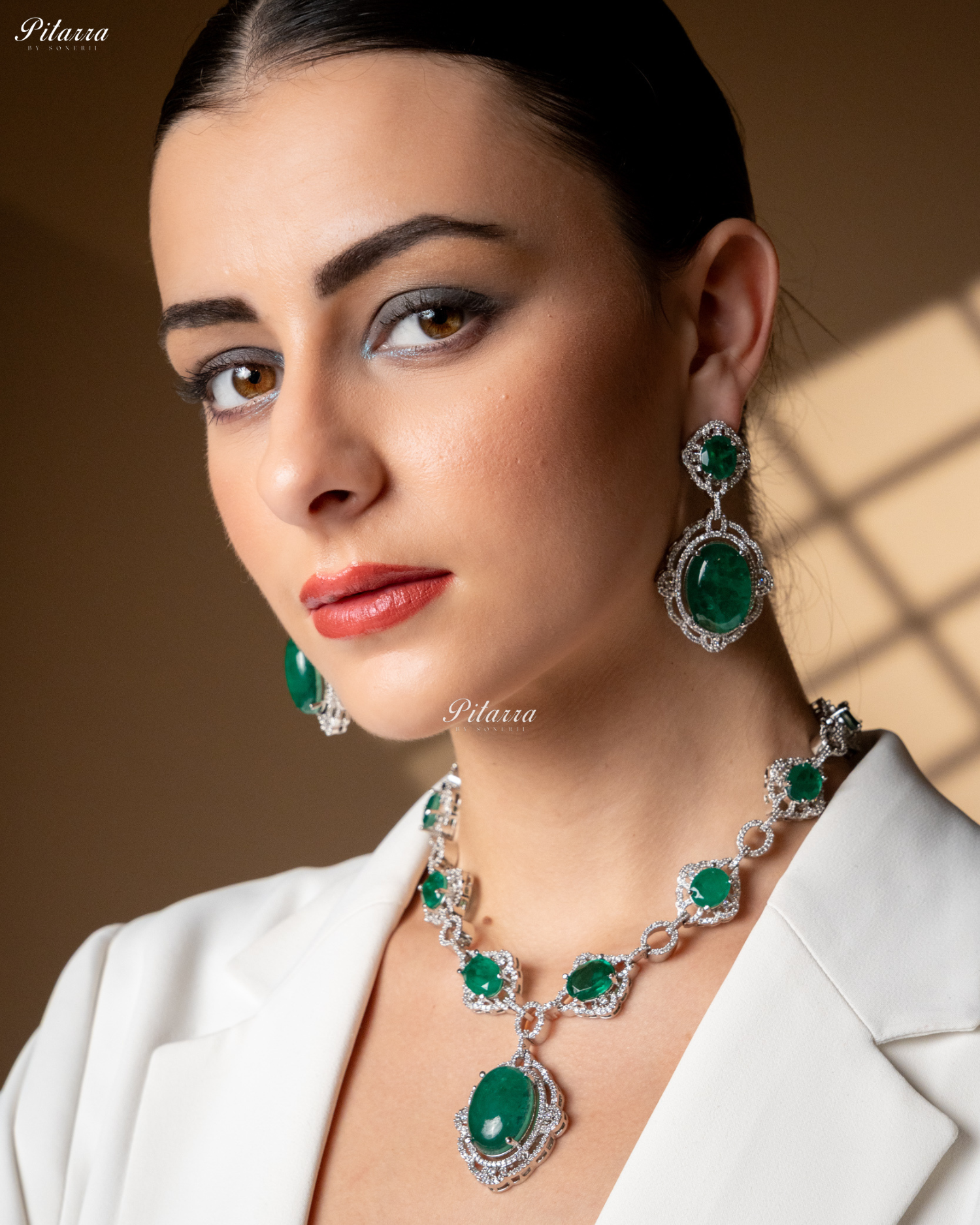 Emerald Stone Silver Finish Tone Crystal Necklace Set