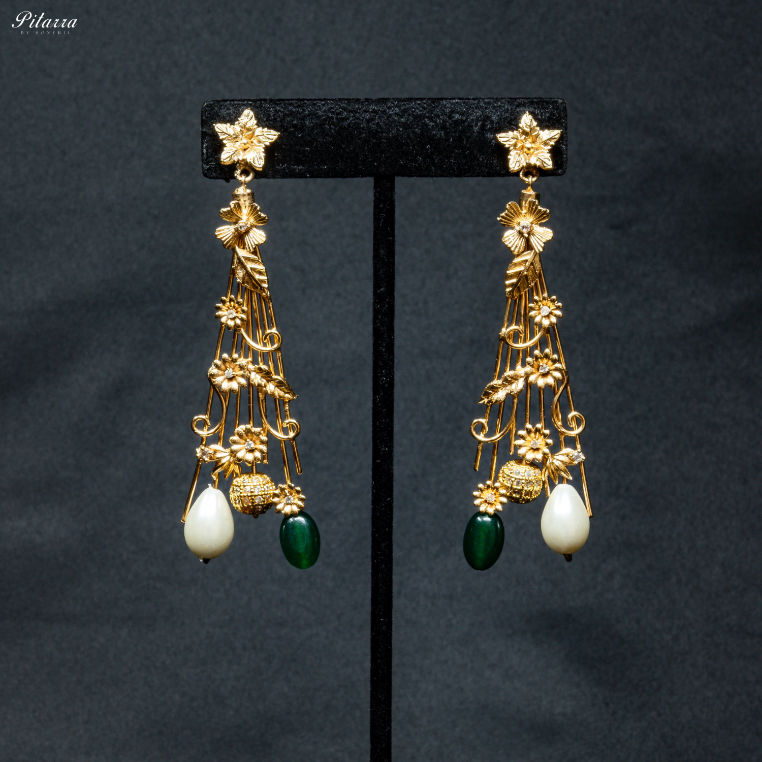 Antique Gold Plated Green Stone Choker Set