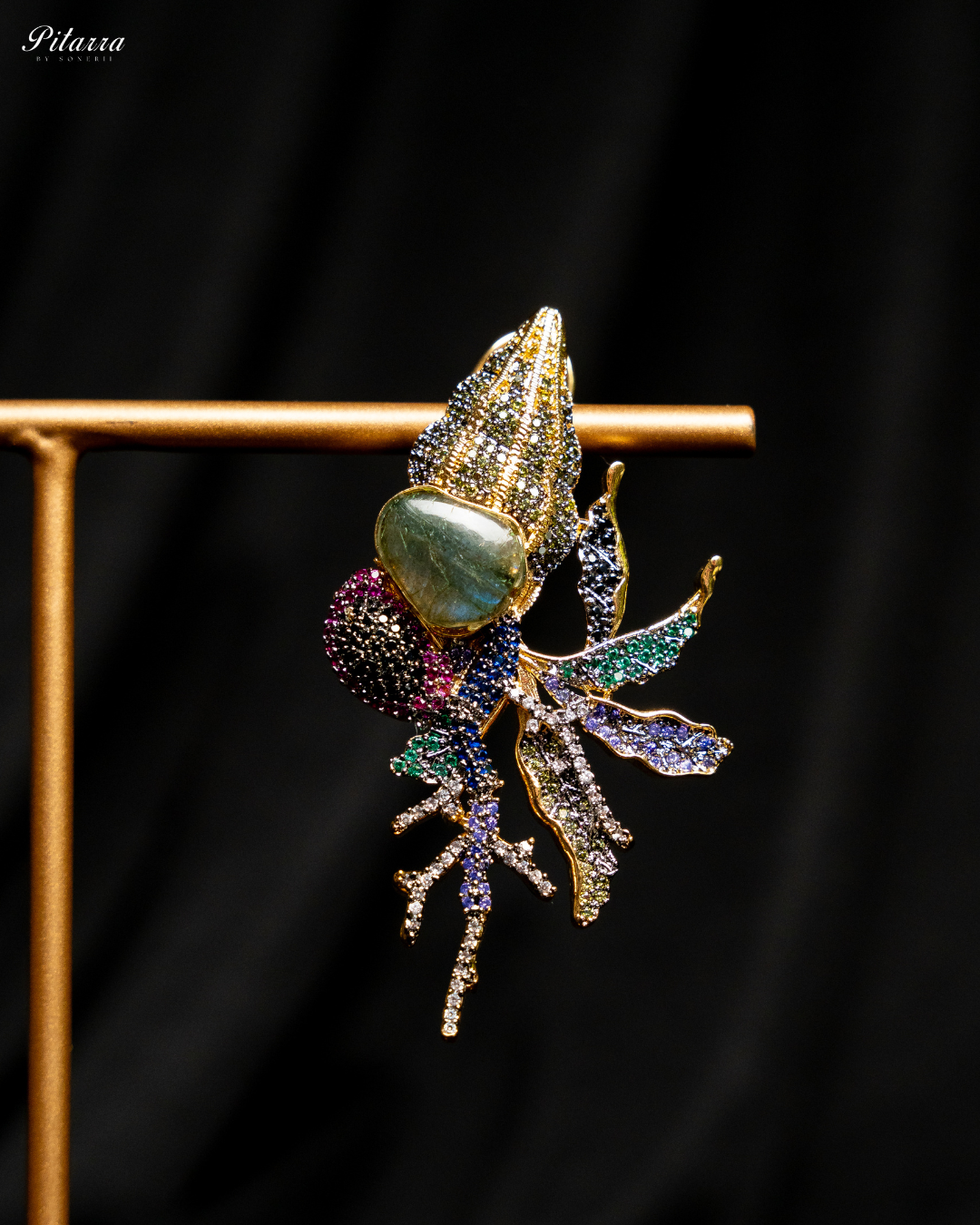 Antique Design Golden Earrings_Side Angle