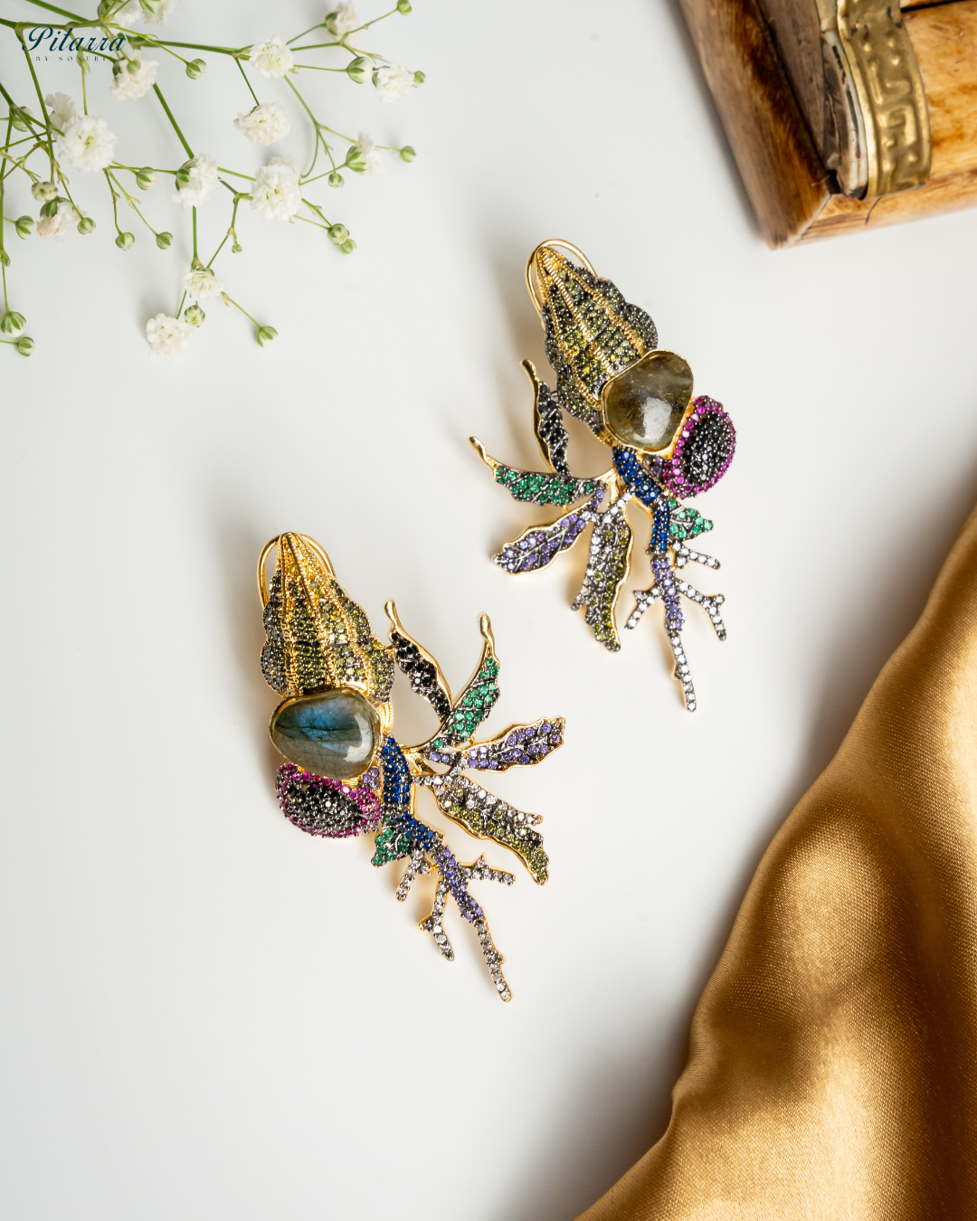 Antique Design Golden Earrings_White Background