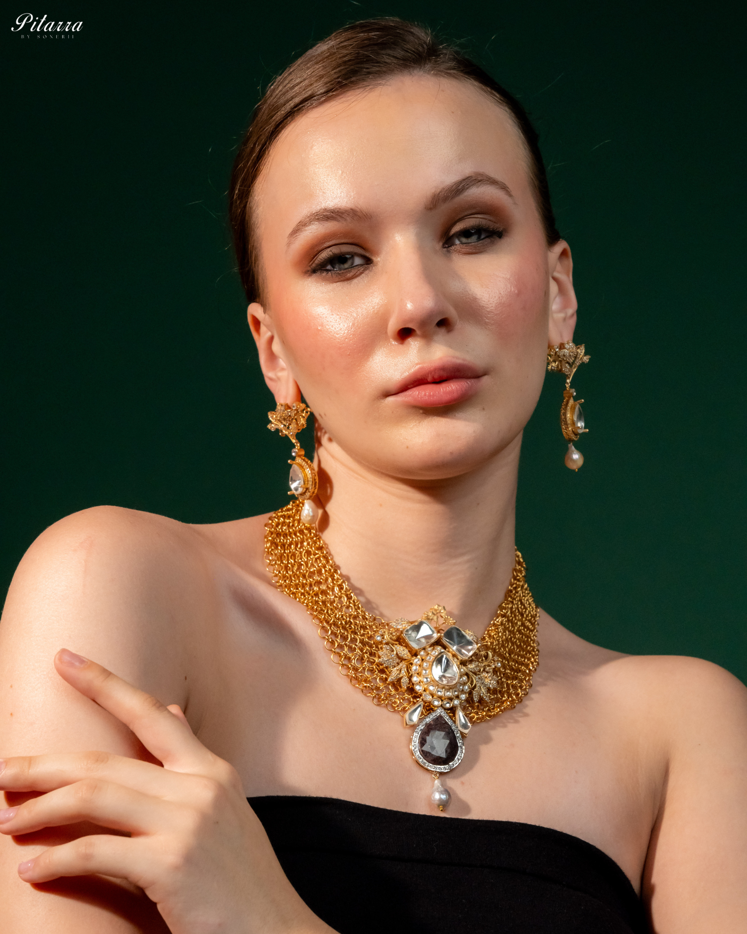 Antique Finish Brown Crystal Stone Kundan Set_Main Image