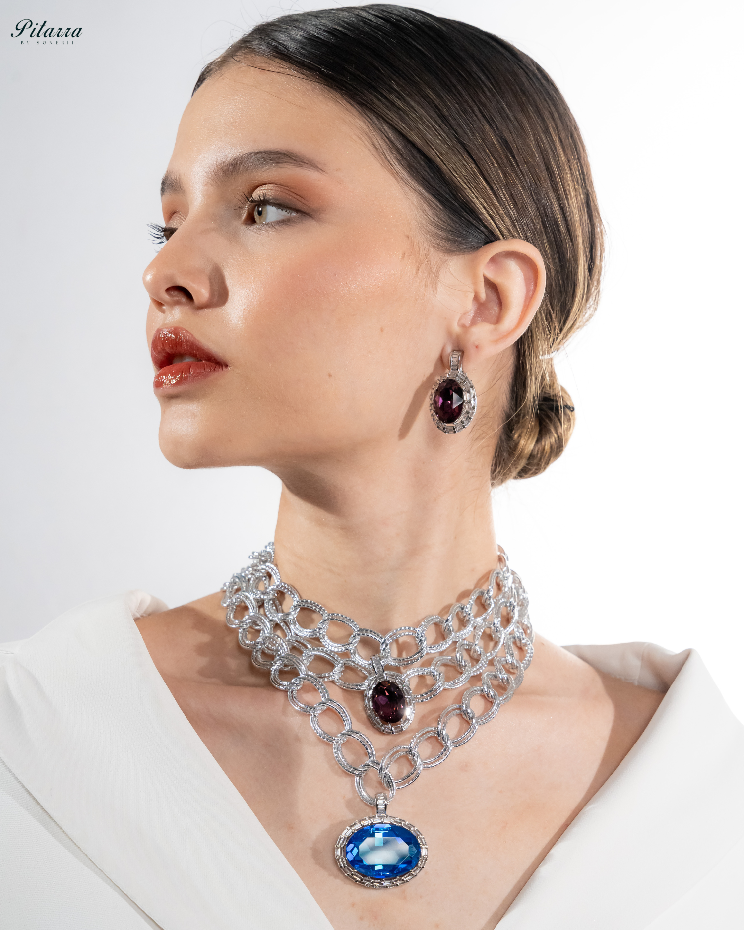 Blue Statement Pendant Silver Chain Choker_Side Image