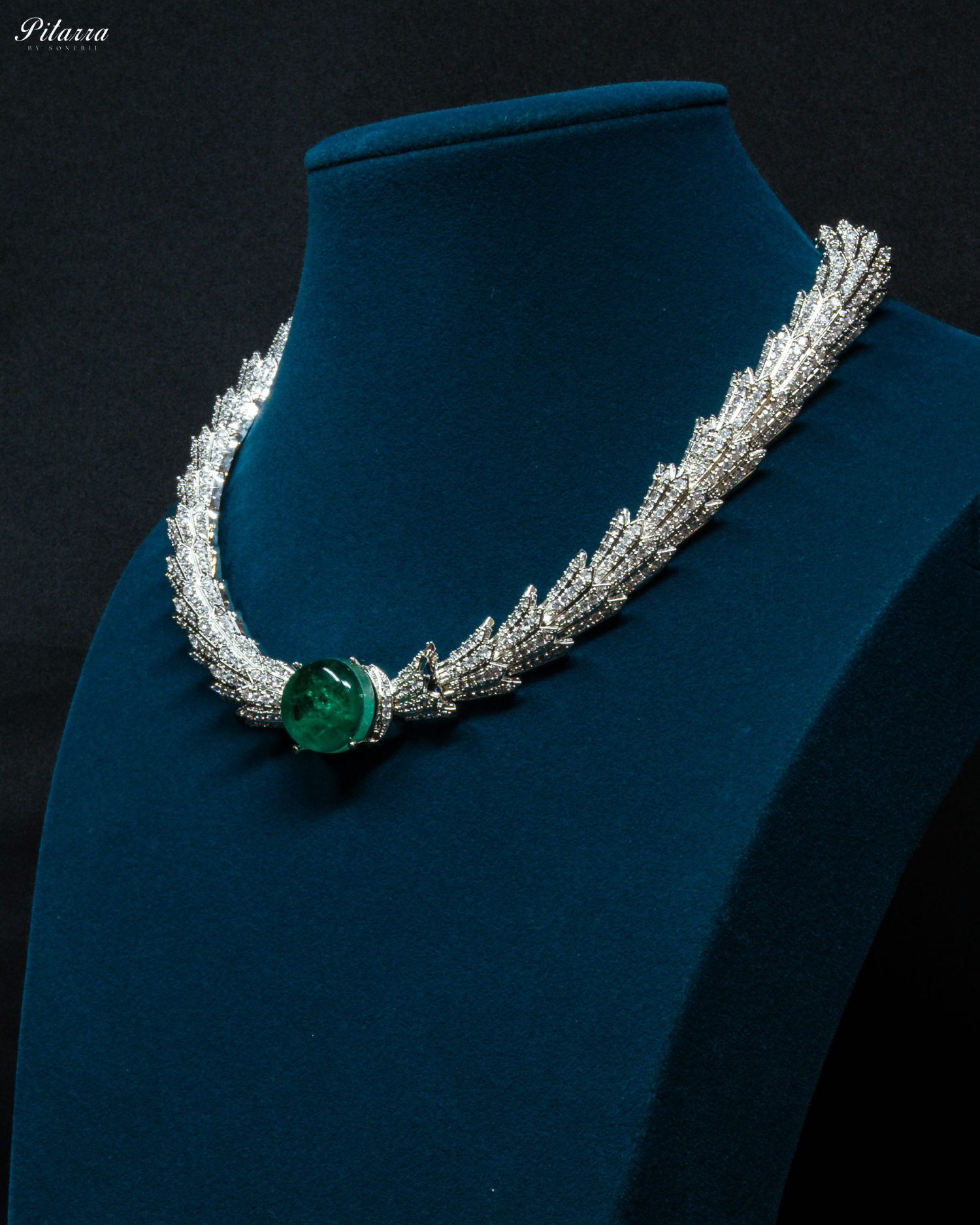 Emerald Green Single Stone Doublet Necklace Set_Side Angle