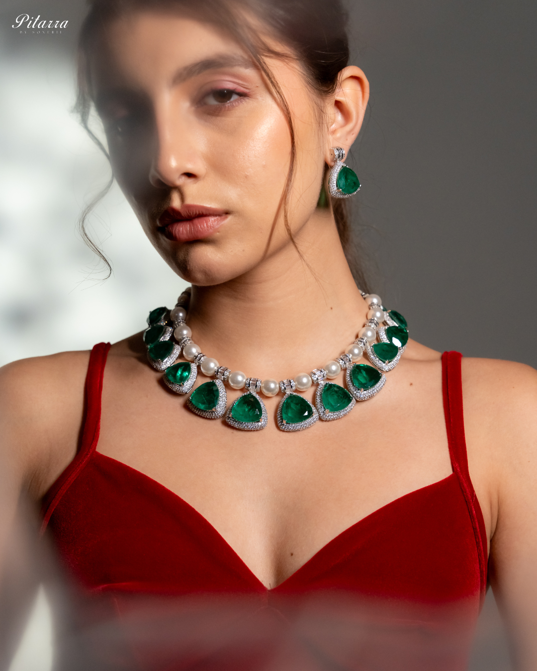 Emerald Pearl Luxury Designer Necklace_Front Pose