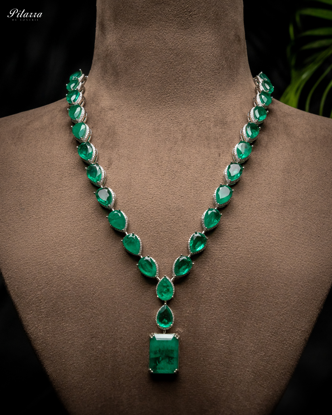 Green Stone Zirconia Necklace Set_Necklace