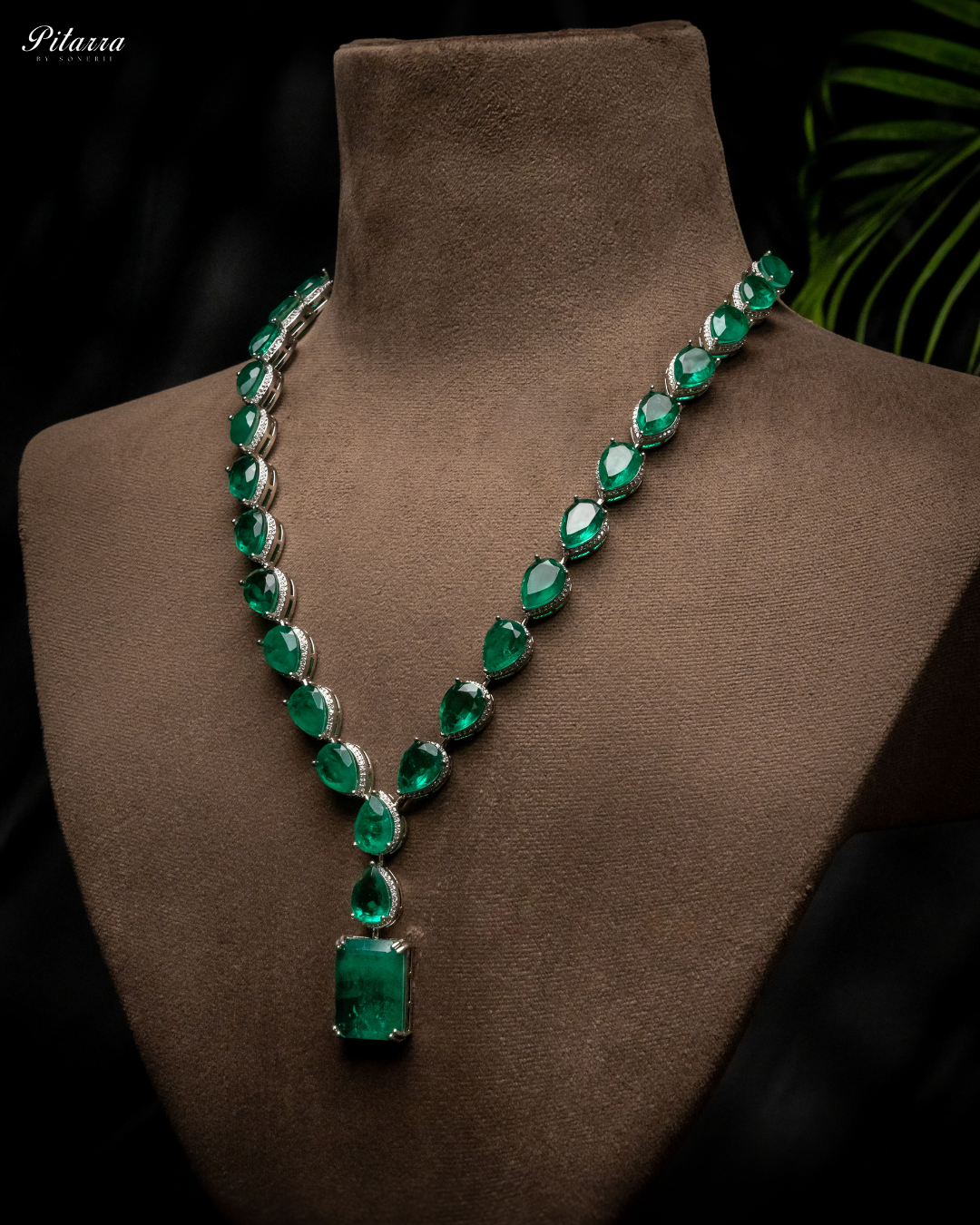 Green Stone Zirconia Necklace Set_Side Angle