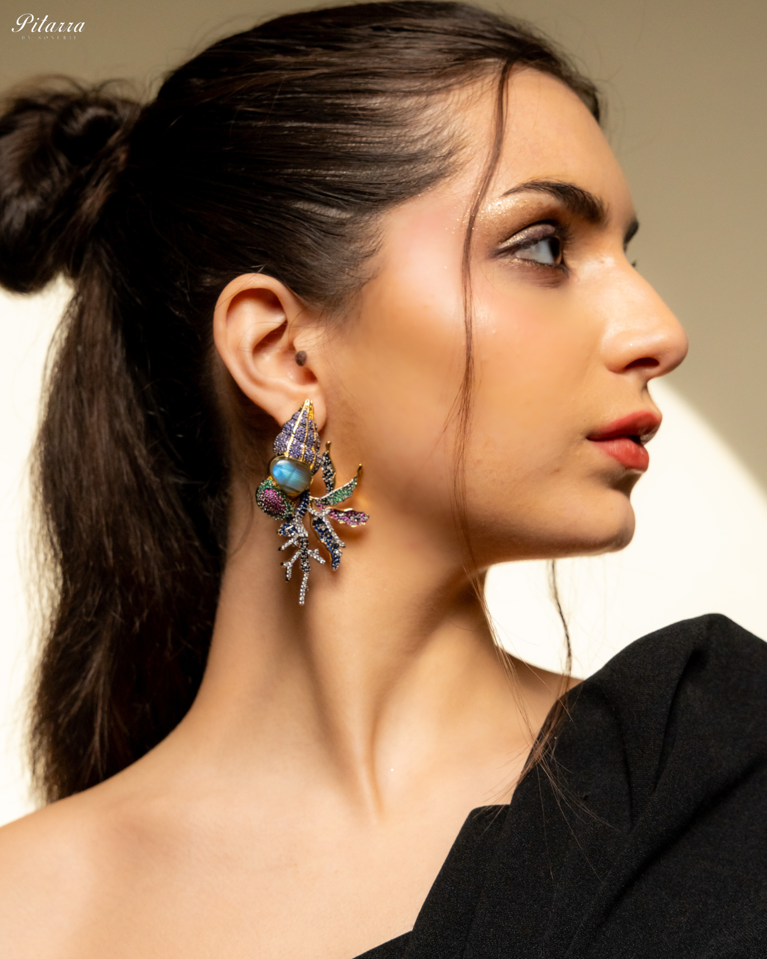 Multicolor Antique Design Silver Earrings_Side Pose