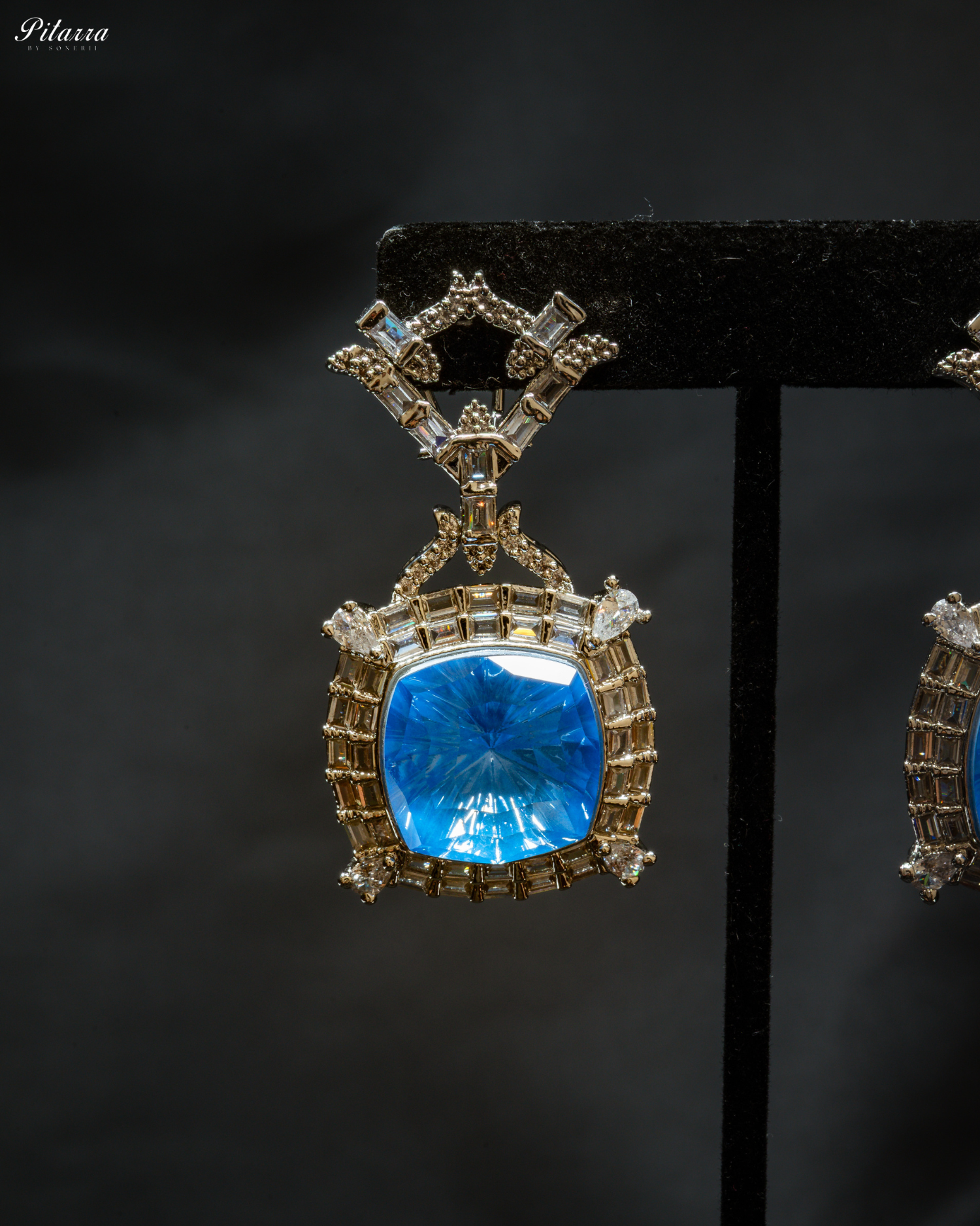 Multicolor Finish Ocean Blue Stone Zircon Long Necklace Set_Zoom Earrings