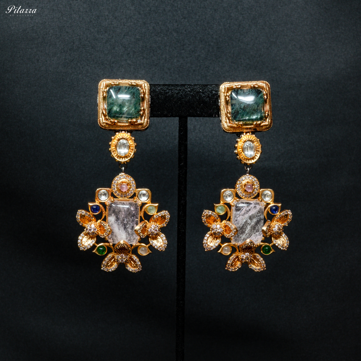 Pitarra Long White Kundan Necklace Set_Earrings