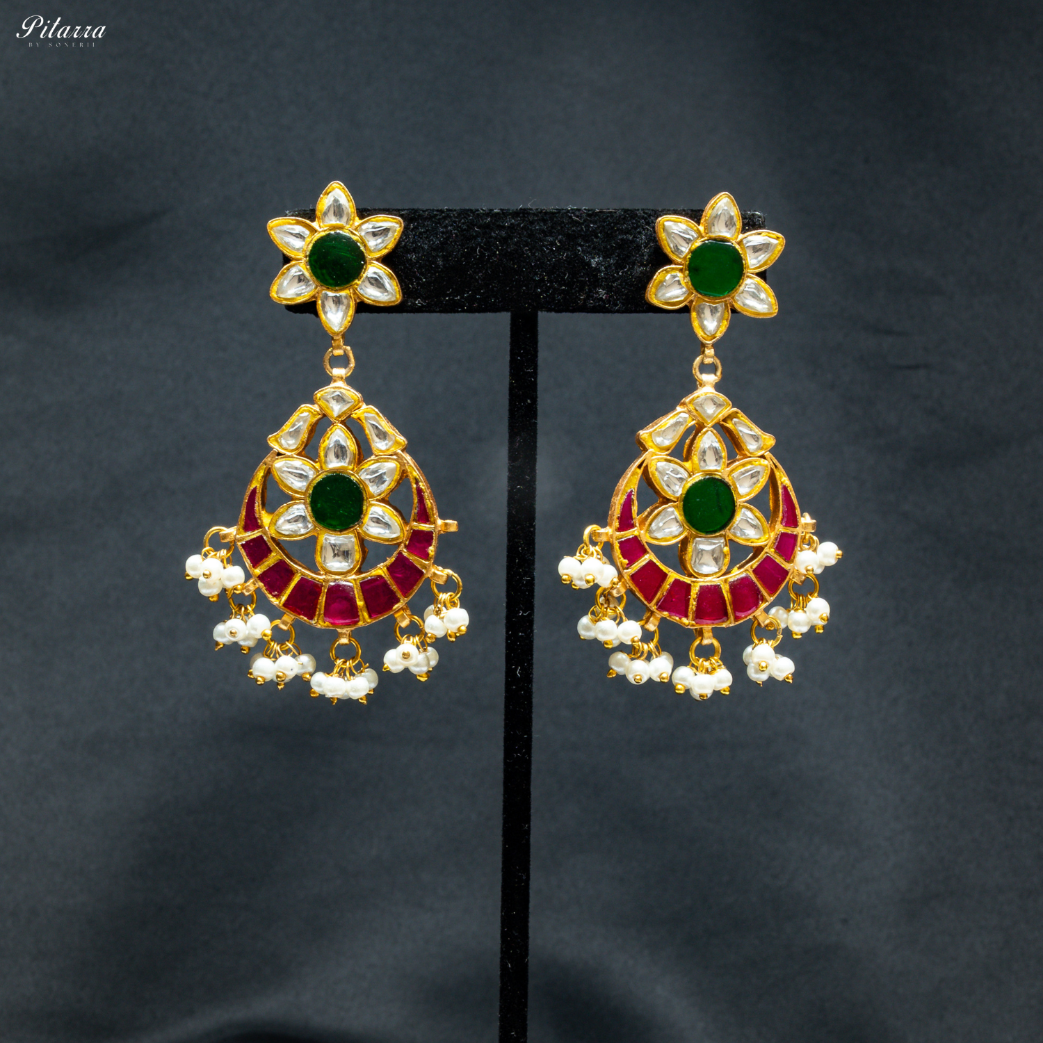 Pitarra Statement Polki Necklace Set_Earrings