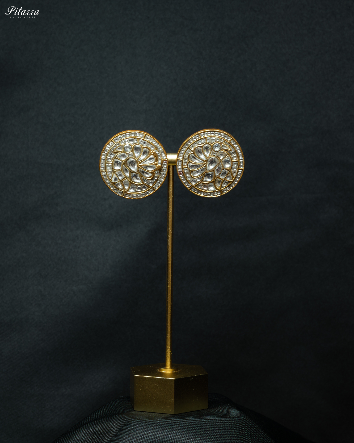 Premium Kundan Studs Earrings in Gold Plating_Front Image