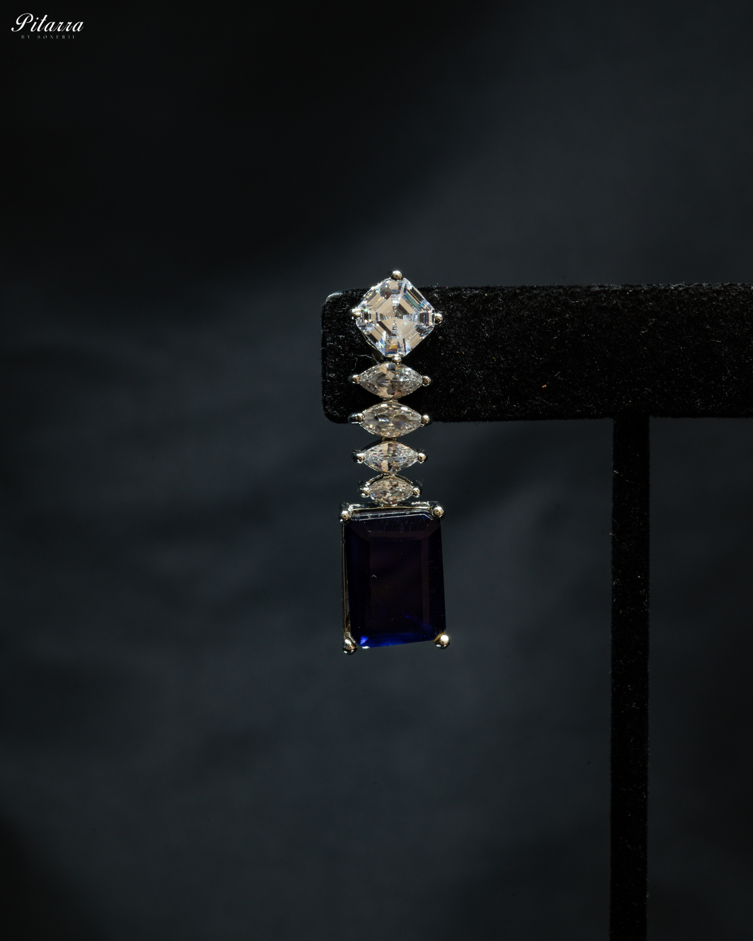 Sapphire Stone Cubic Zirconia Pendant Set_Zoom Earrings