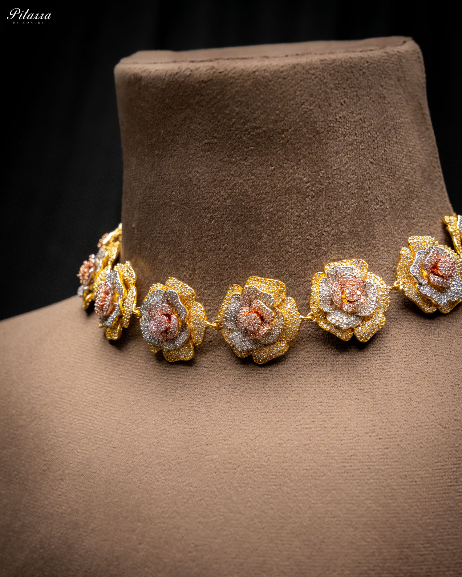 Three Tone Flower CZ Choker Set_Zoom Angle