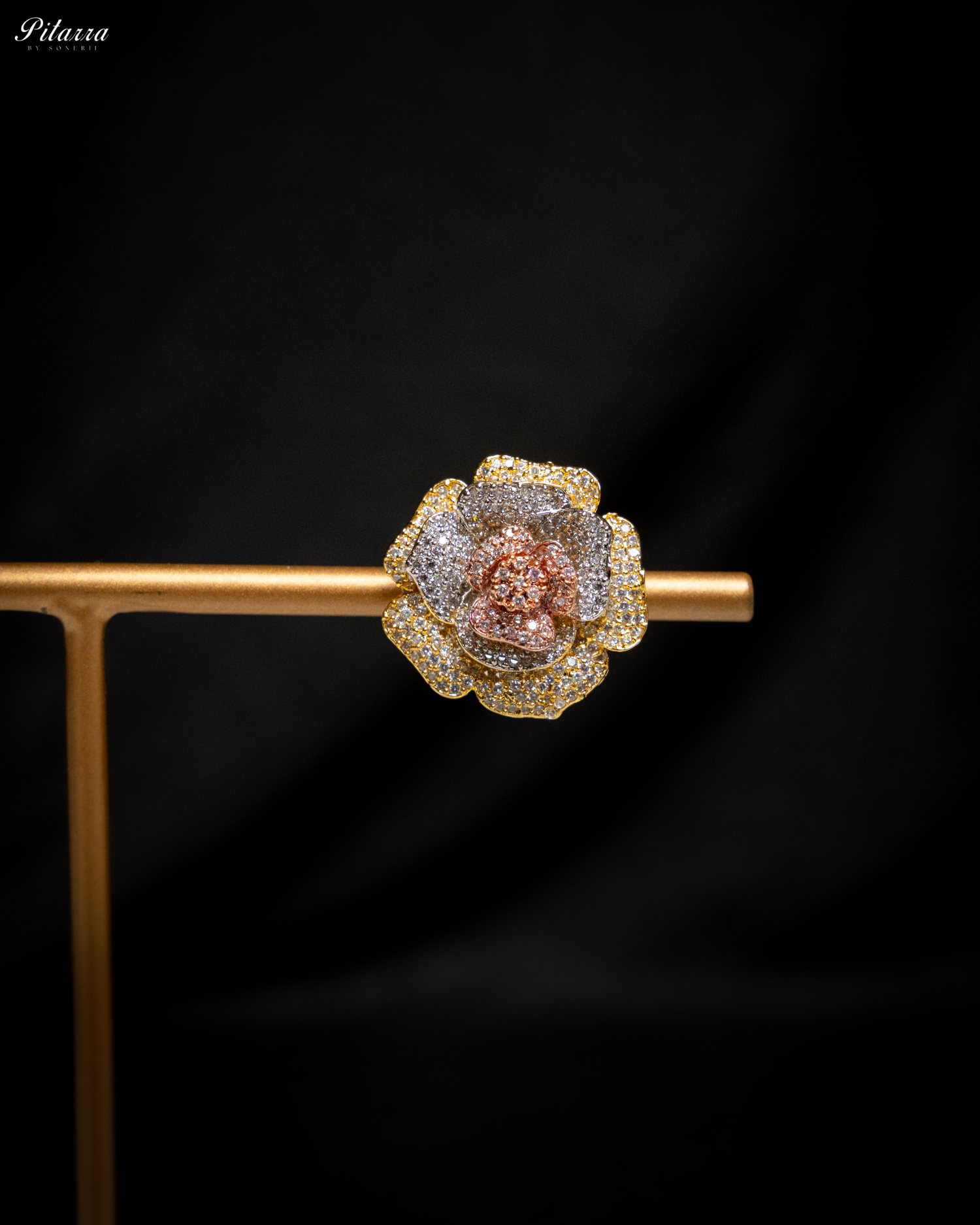 Three Tone Flower CZ Choker Set_Zoom Earrings
