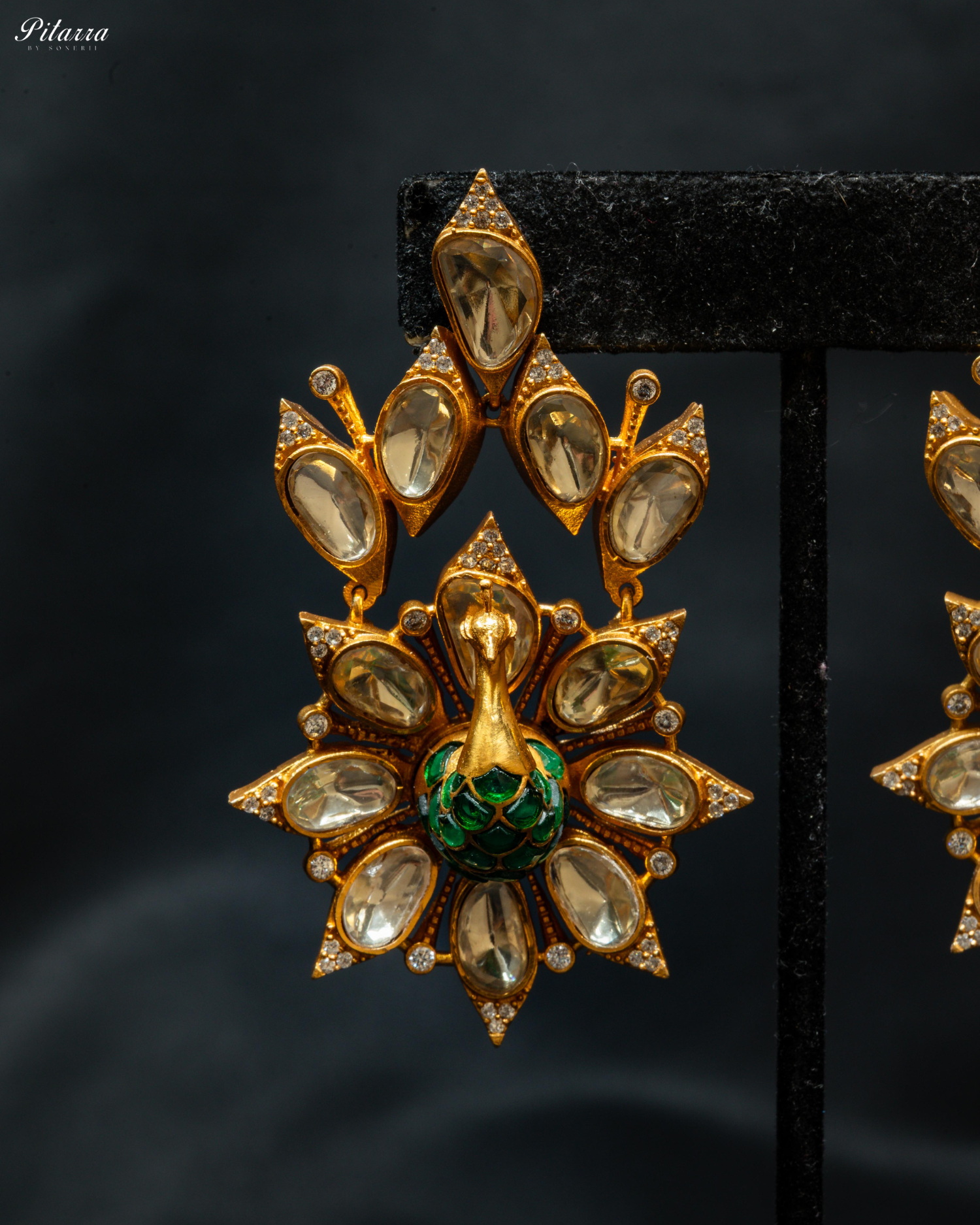 Green Stone Golden Rani Traditional Kundan Necklace