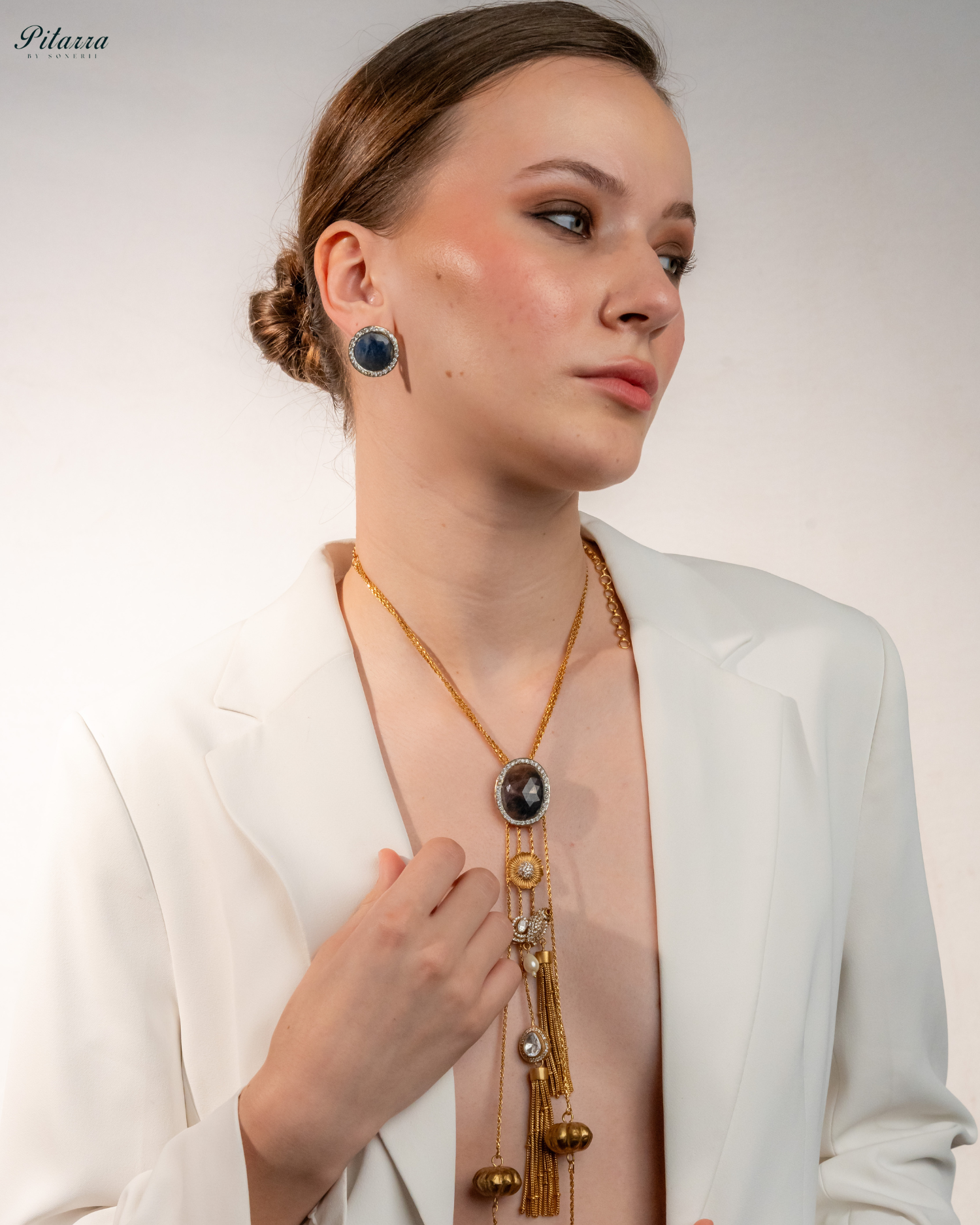 Pitarra Blue Stone Golden Chain Neccklace Set