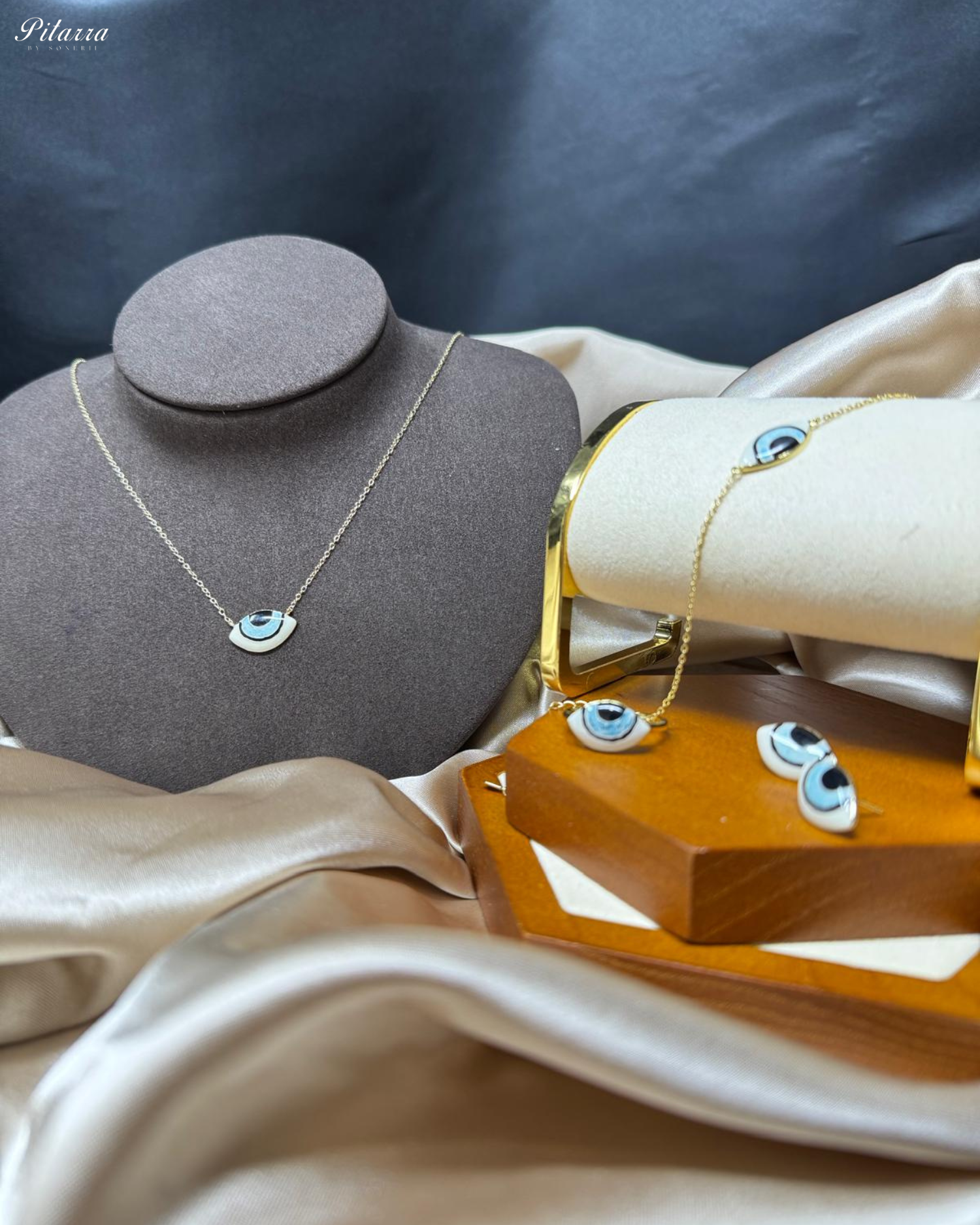 Pitarra Silver Evil Eye Necklace Set
