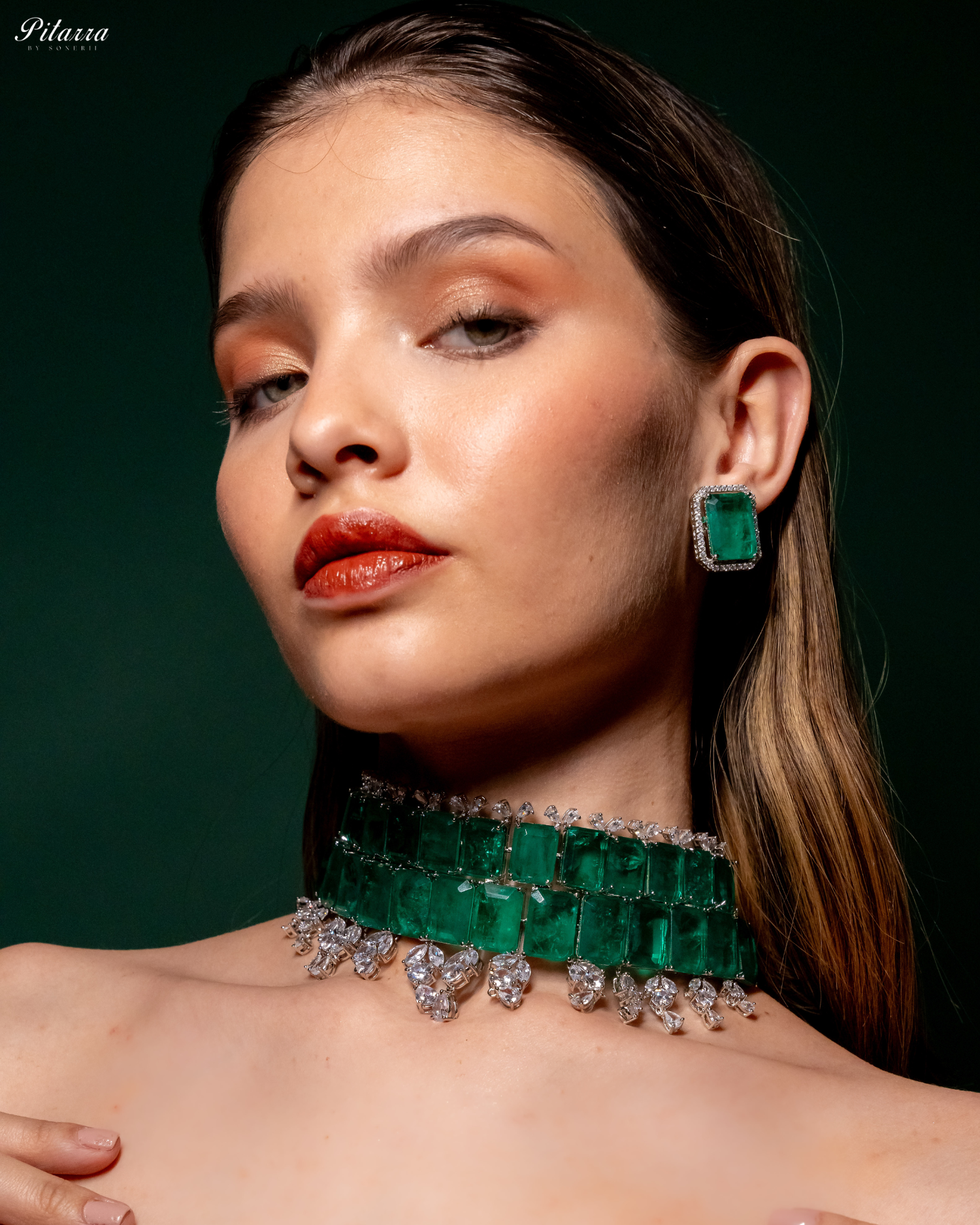 Semiprecious Green Doublet Choker Set