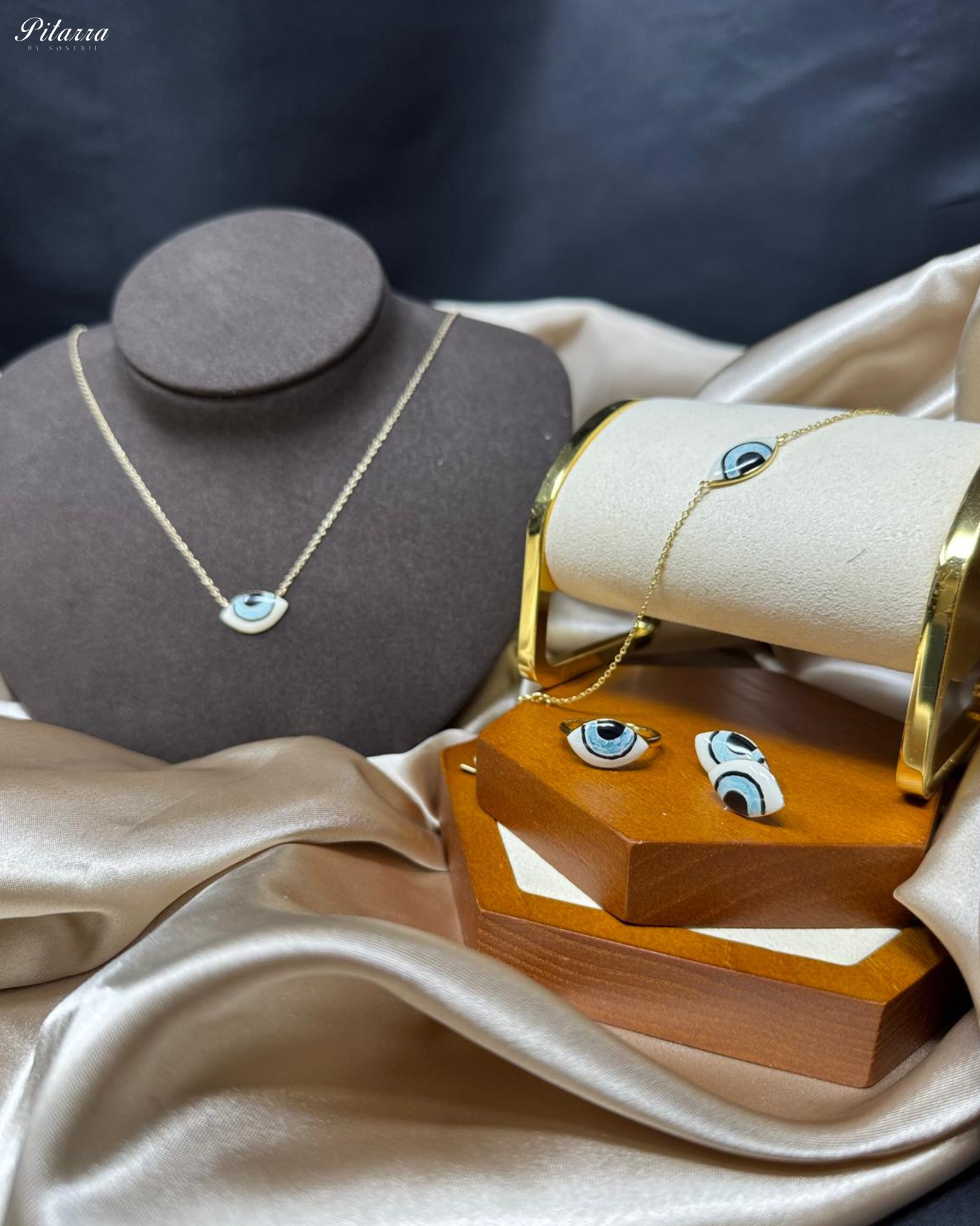 Pitarra Silver Evil Eye Necklace Set