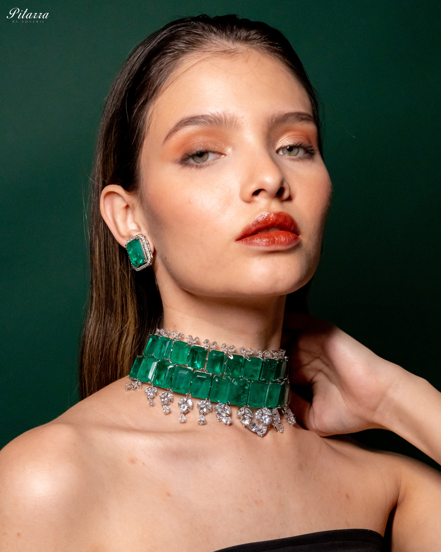 Semiprecious Green Doublet Choker Set