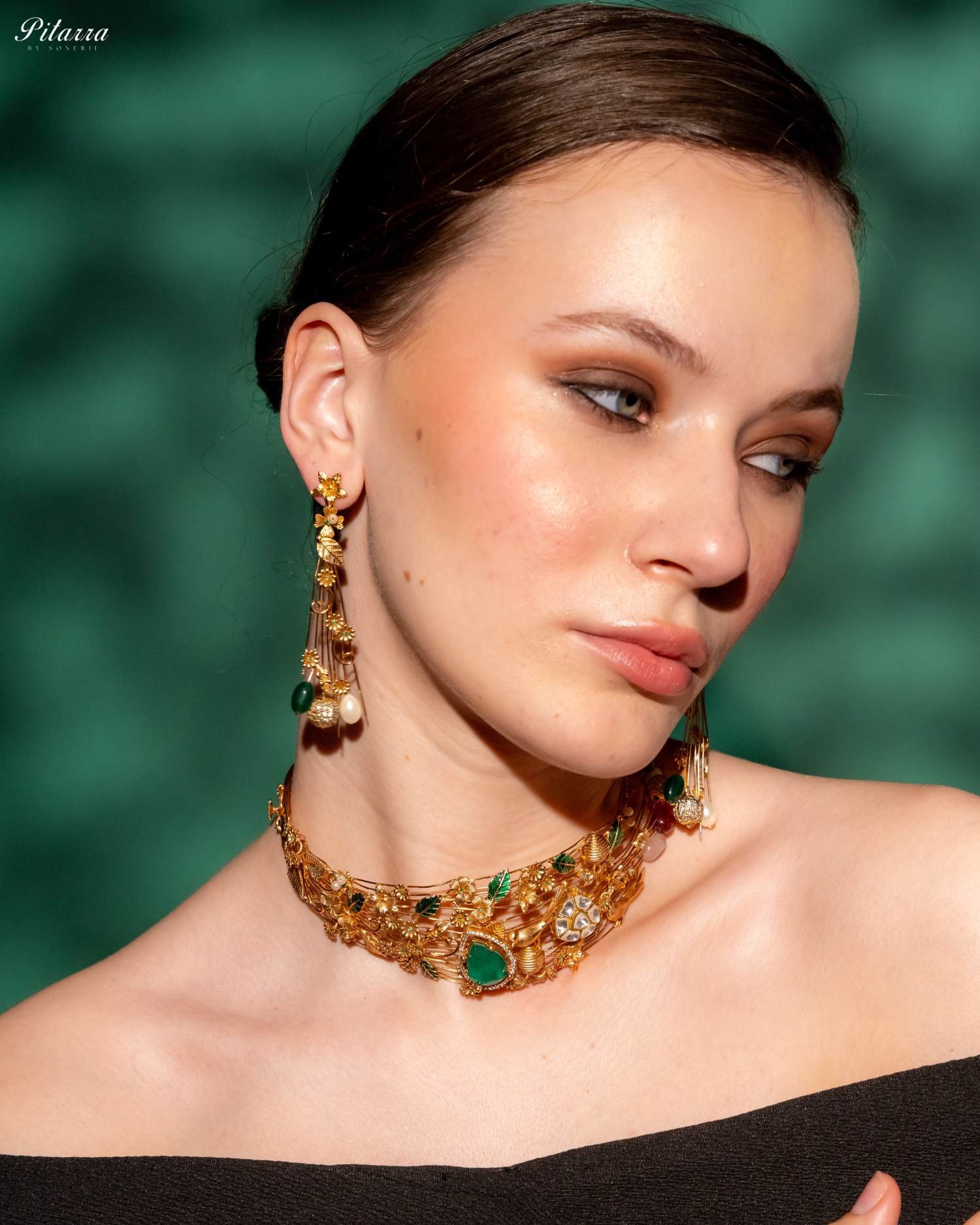 Golden Leaf With Green Crystals Choker Set