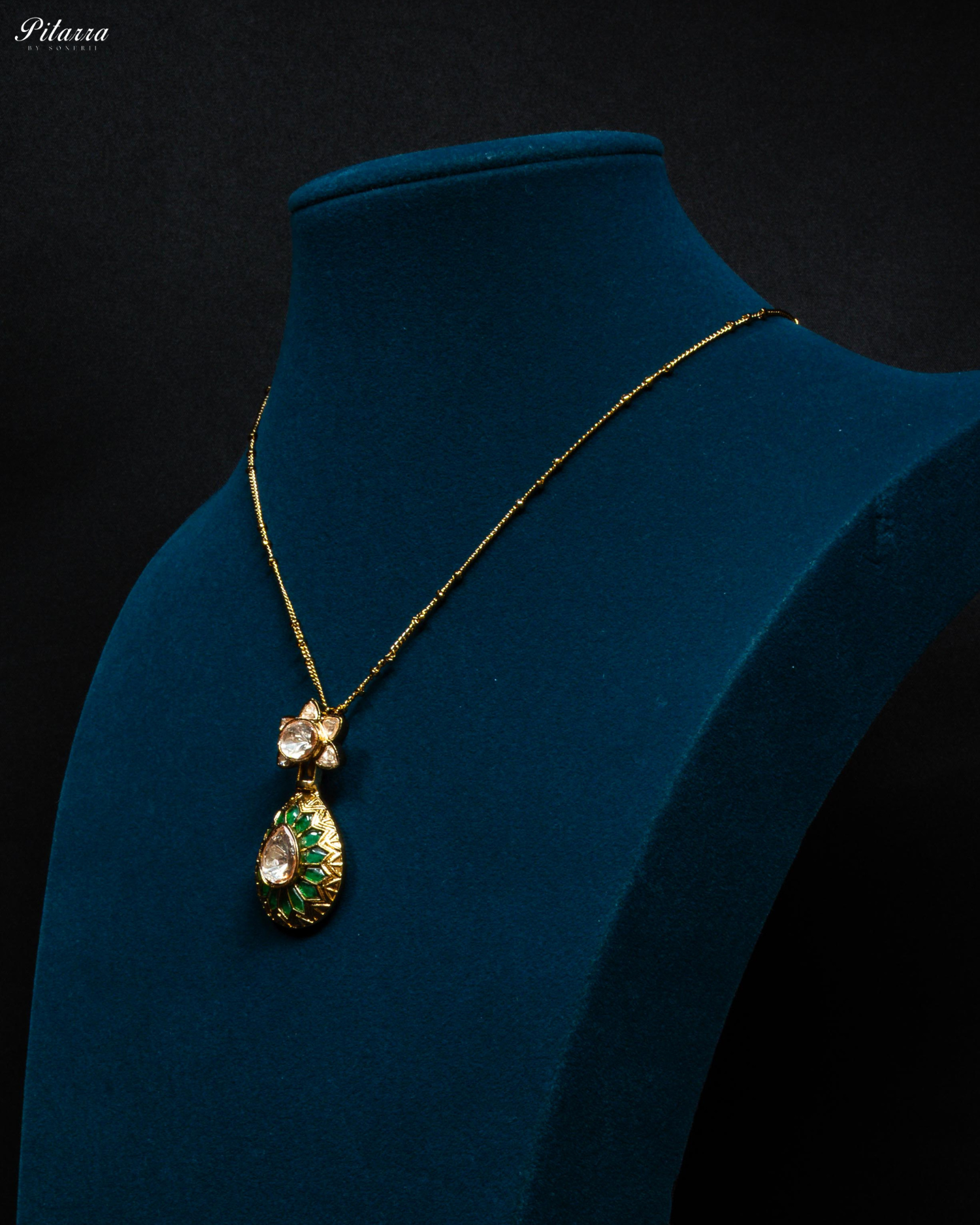 Emerald Floral Polki Kundan Pendant Set