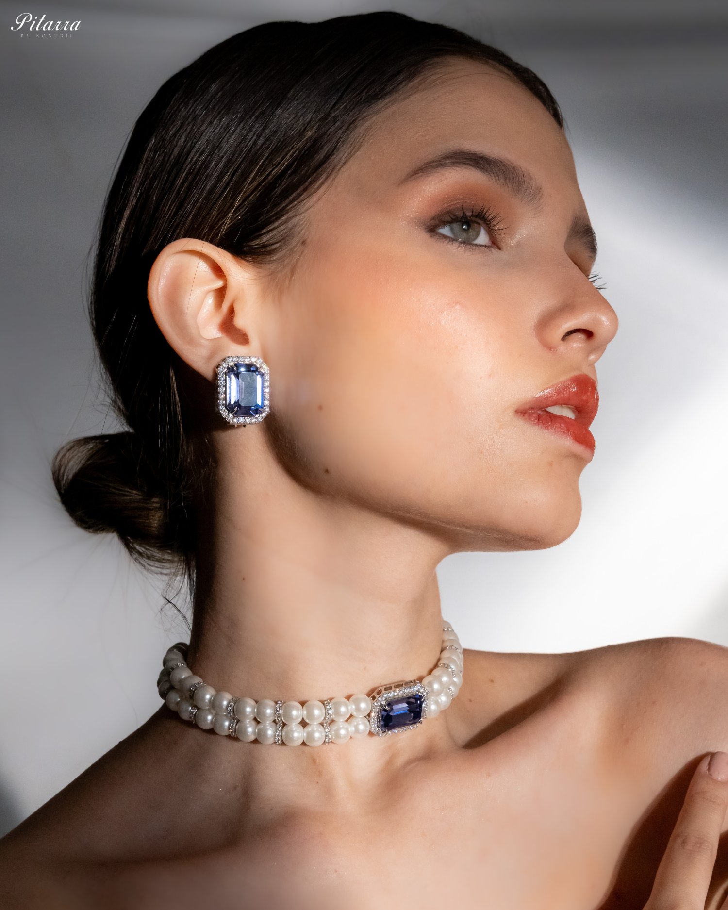 Blue Stone Two Layer Pearl Choker