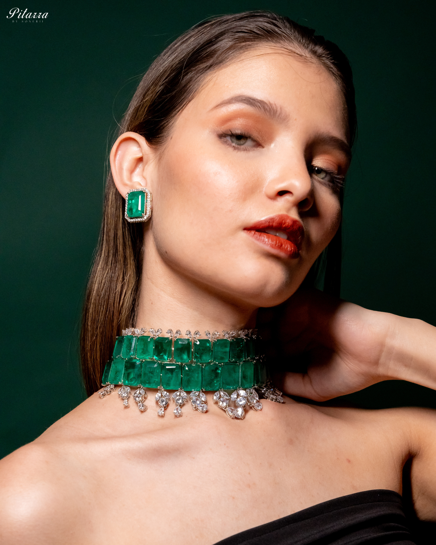 Semiprecious Green Doublet Choker Set