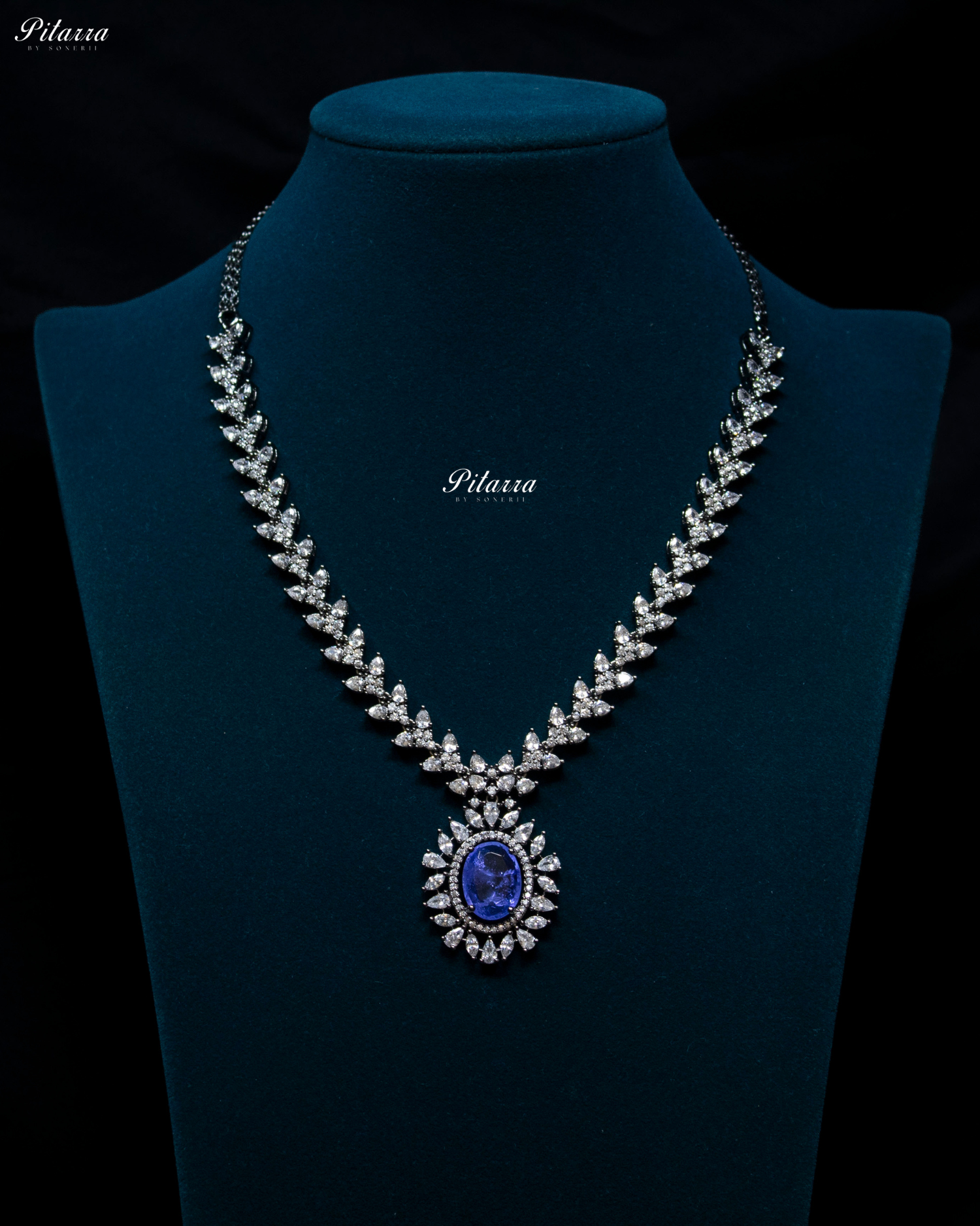 Blue Color Stones Dazzling Cubic Zirconia Necklace Set
