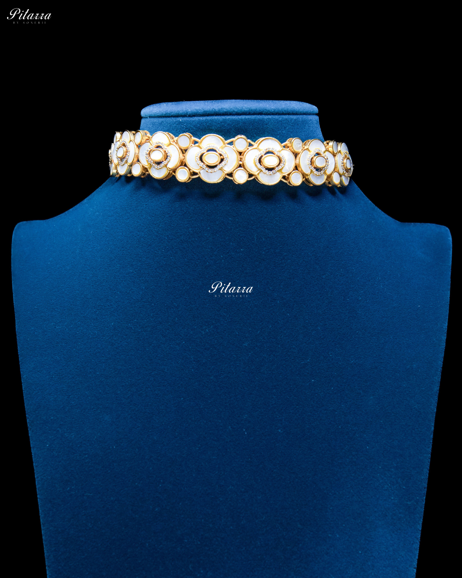 White Flora Shape Kundan Choker Set