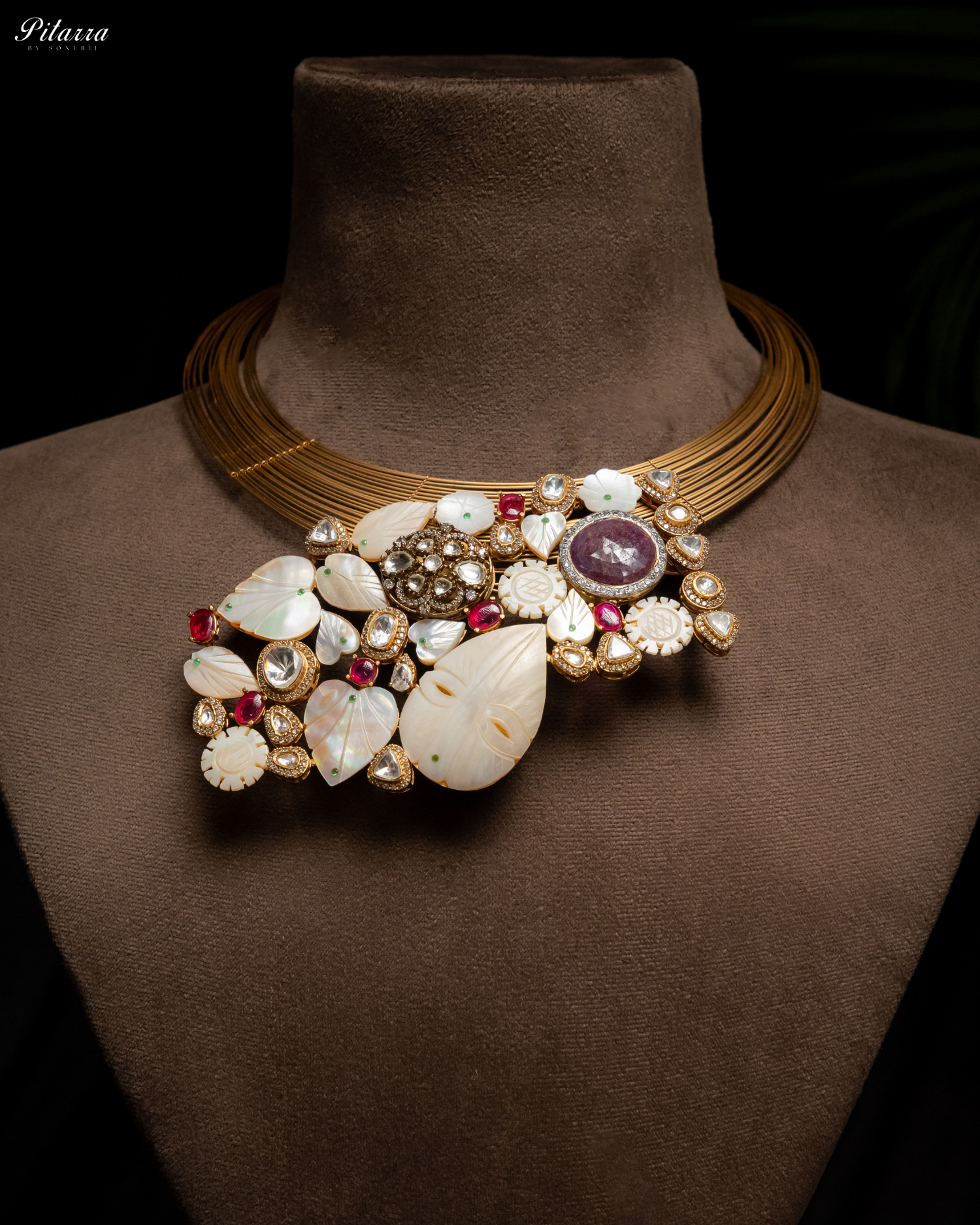 Designer Hasli Golden Kundan Necklace Set