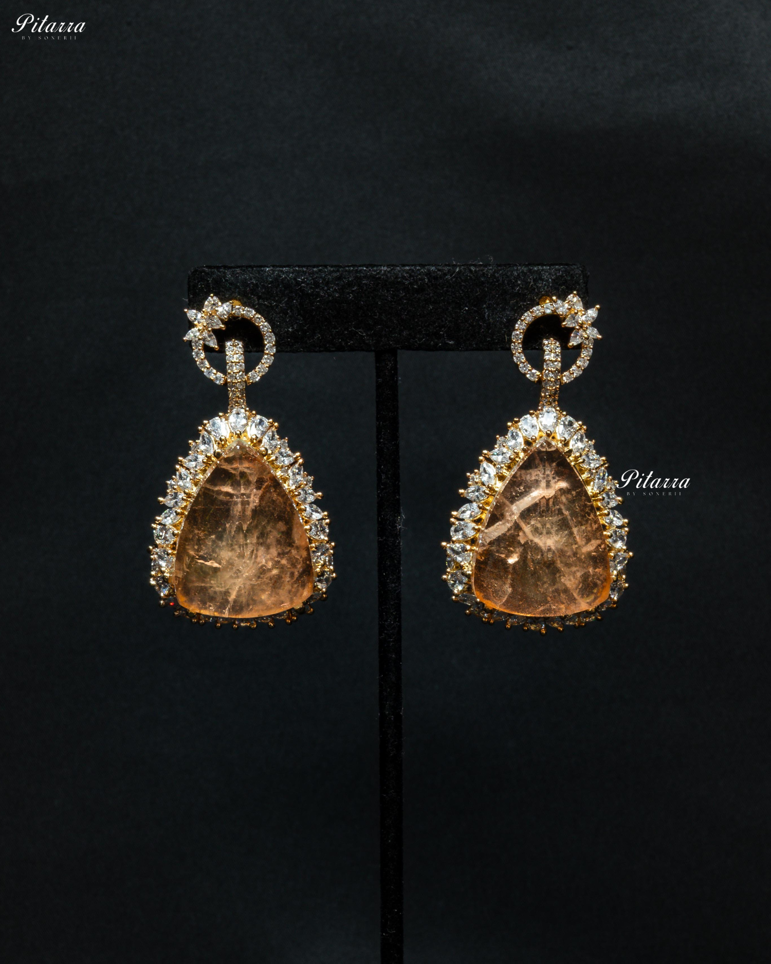 Golden Multilayered Peach Stone Statement Pendant Chain Choker
