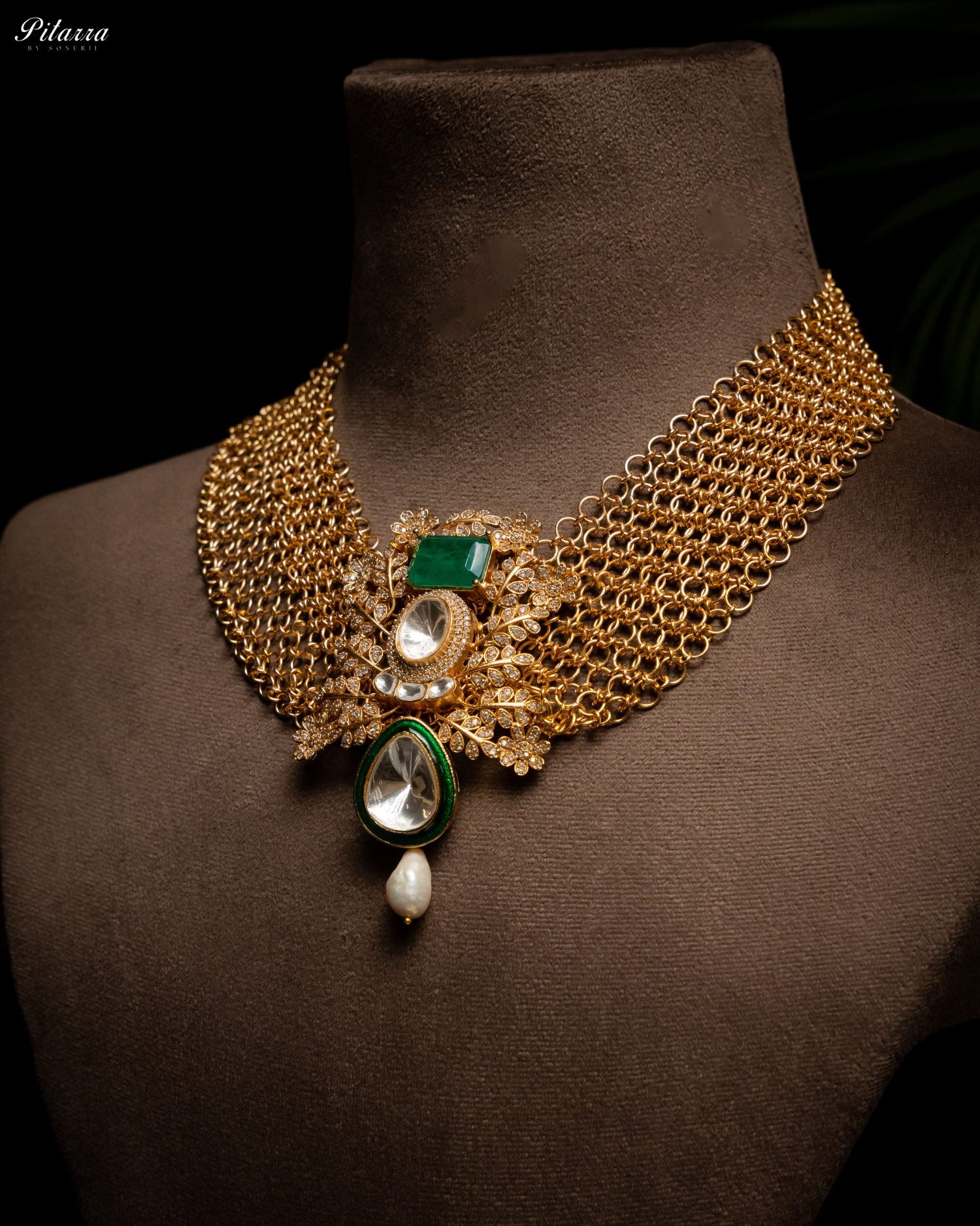 White Crystal Studed Kundan Necklace Set