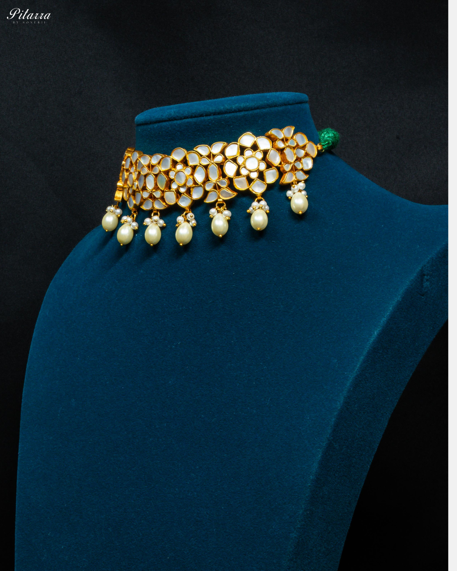 Classic White Monochrome Kundan Choker Set