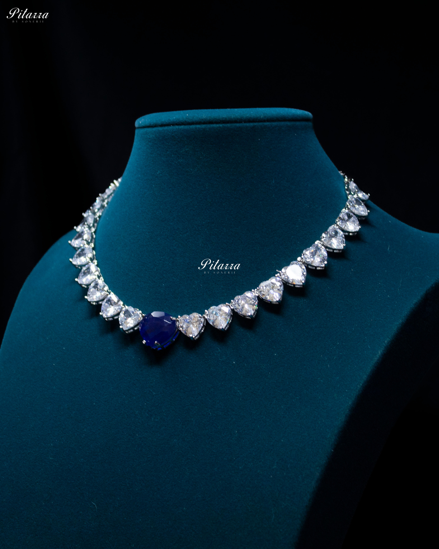 Navy Blue Stone White Heartline Zircon Necklace Set