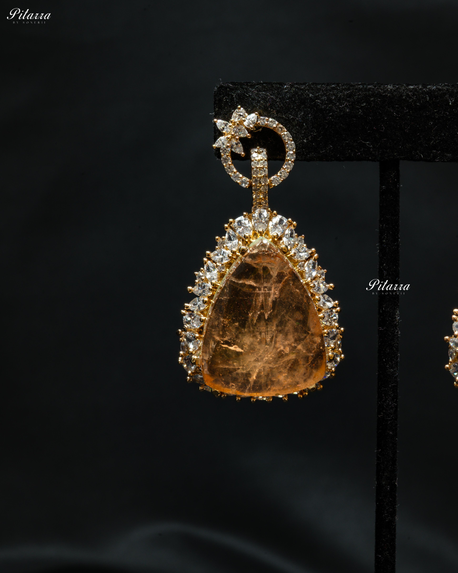 Golden Multilayered Peach Stone Statement Pendant Chain Choker