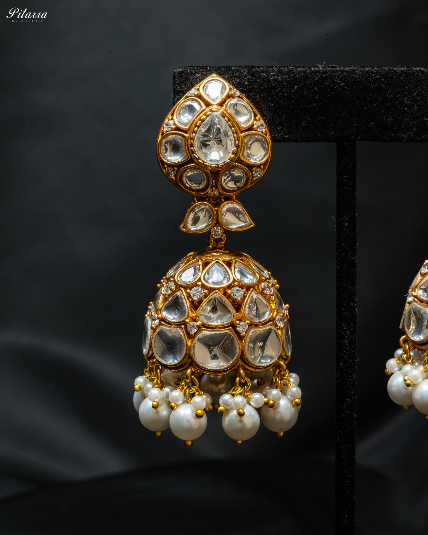 Pitarra White Kundan Jhumki Earrings