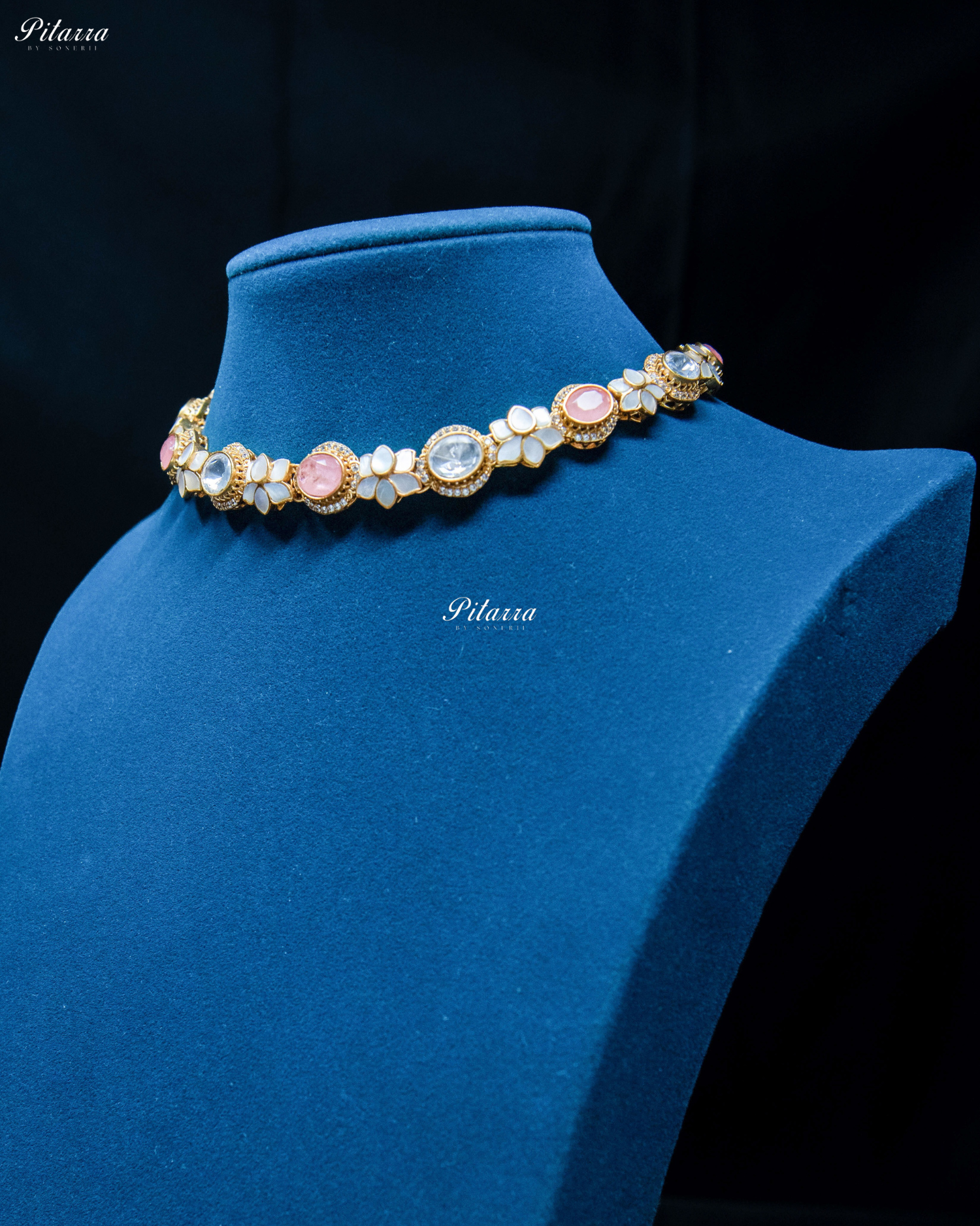 White Flora Peach Stone Kundan Choker Set