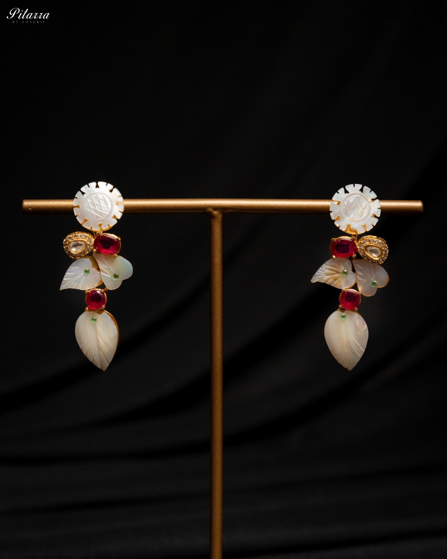 Designer Hasli Golden Kundan Necklace Set