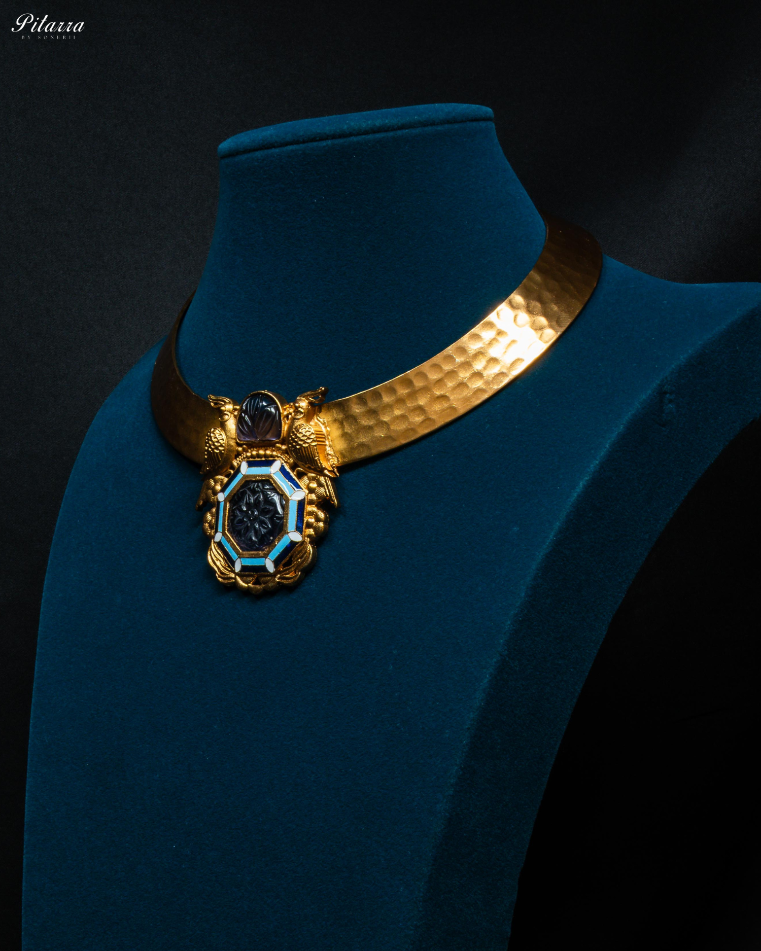 Gold Finish Blue Stone Kundan Necklace Set