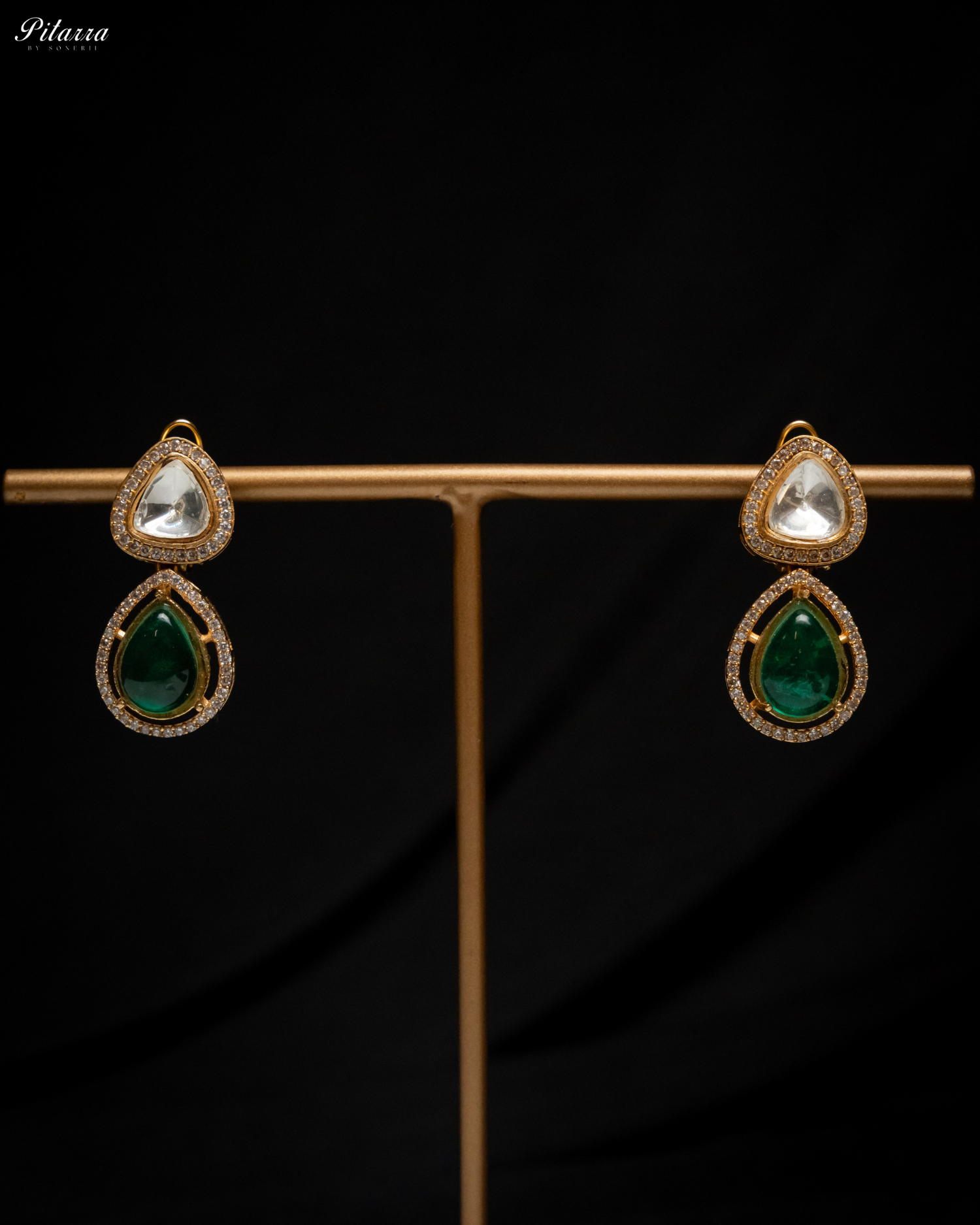 Antique Finish White Pearls Stone Kundan Set