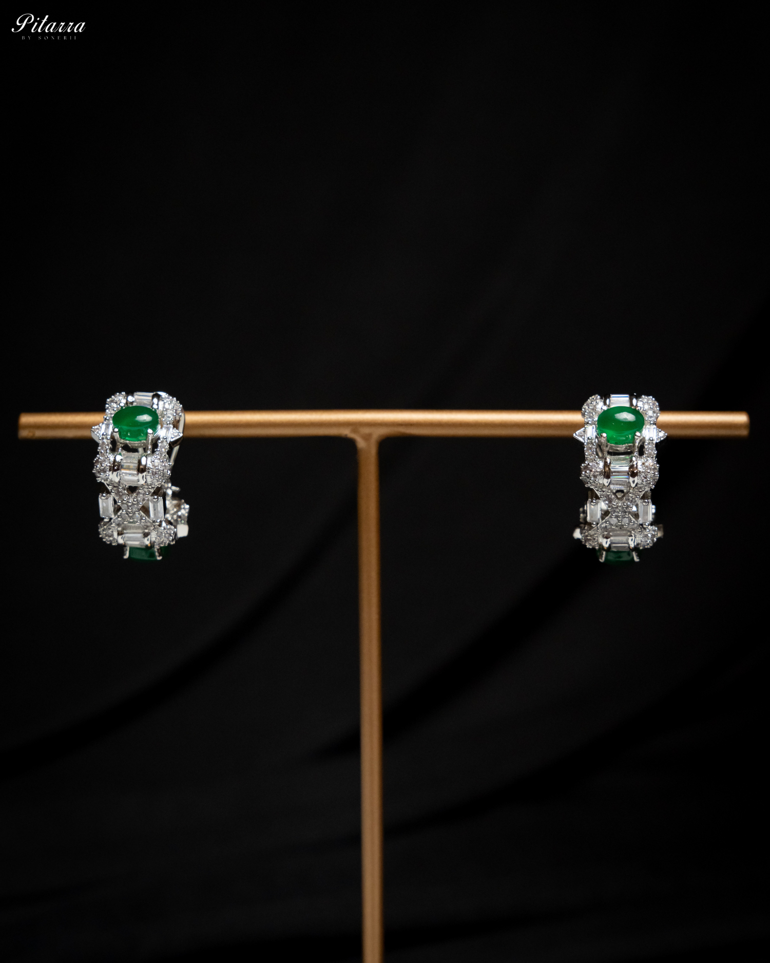 Green Carved Doublet and Pearl Choker